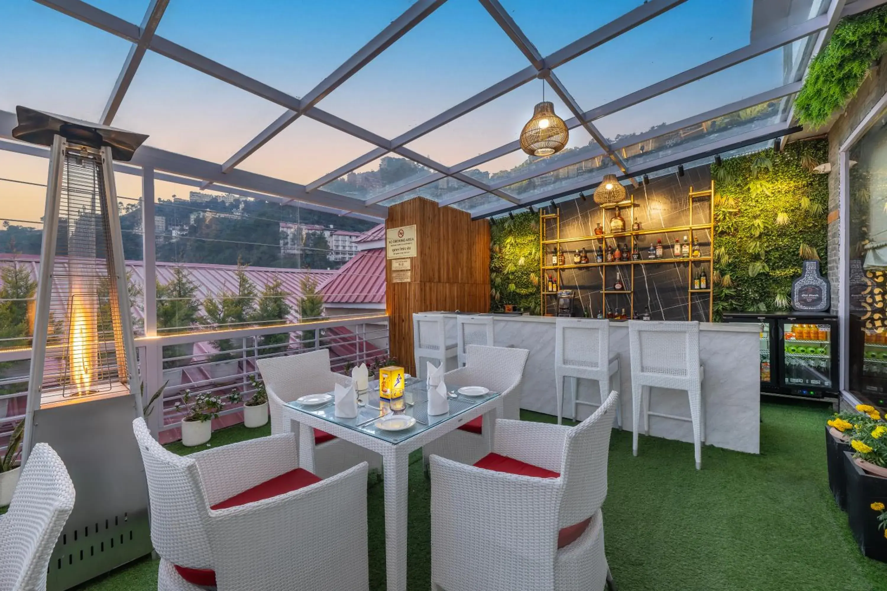 Restaurant/places to eat in Snow Valley Resorts Shimla Restaurant/places to eat in Snow Valley Resorts Shimla