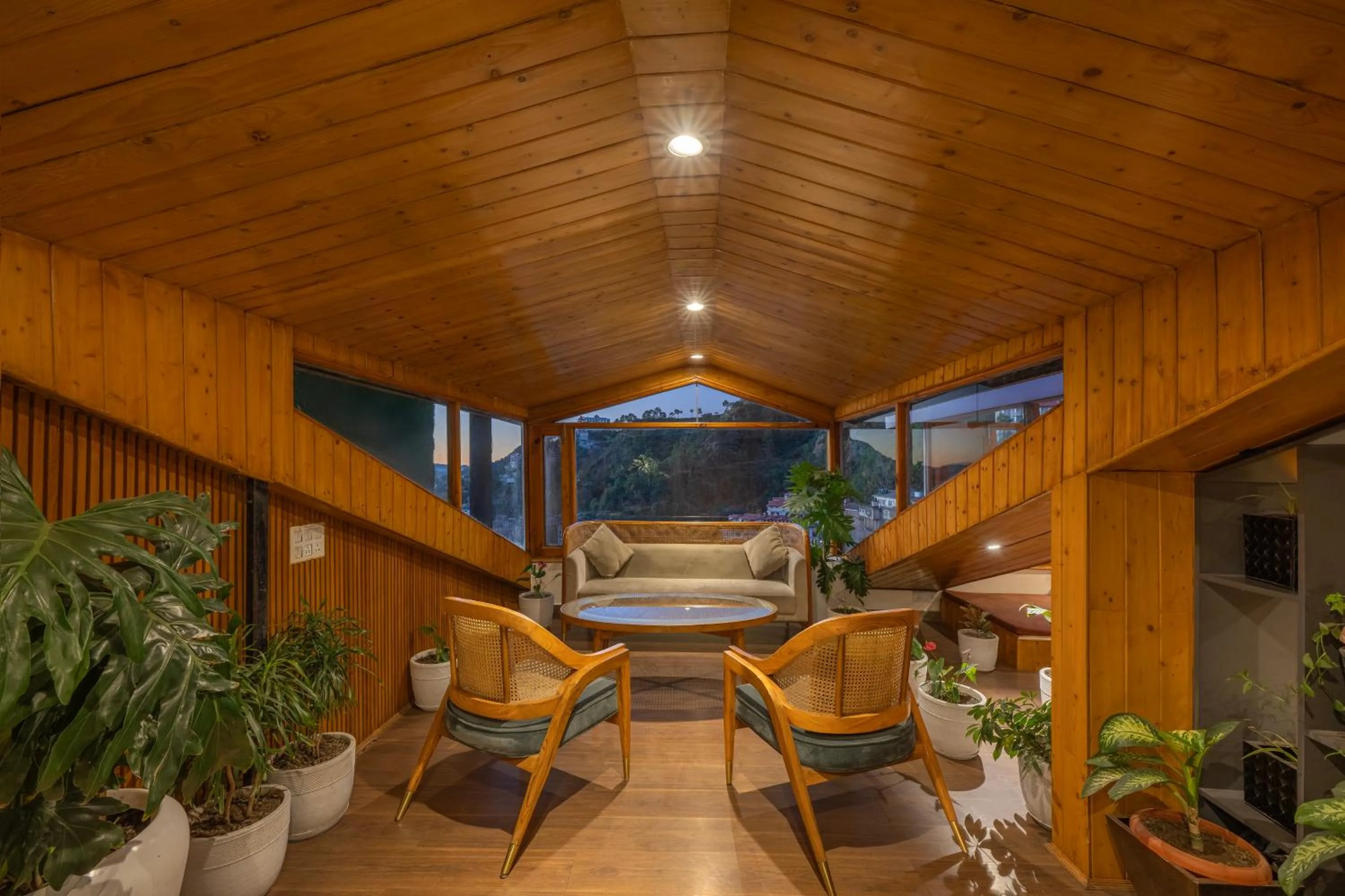 Lobby or reception in Snow Valley Resorts Shimla