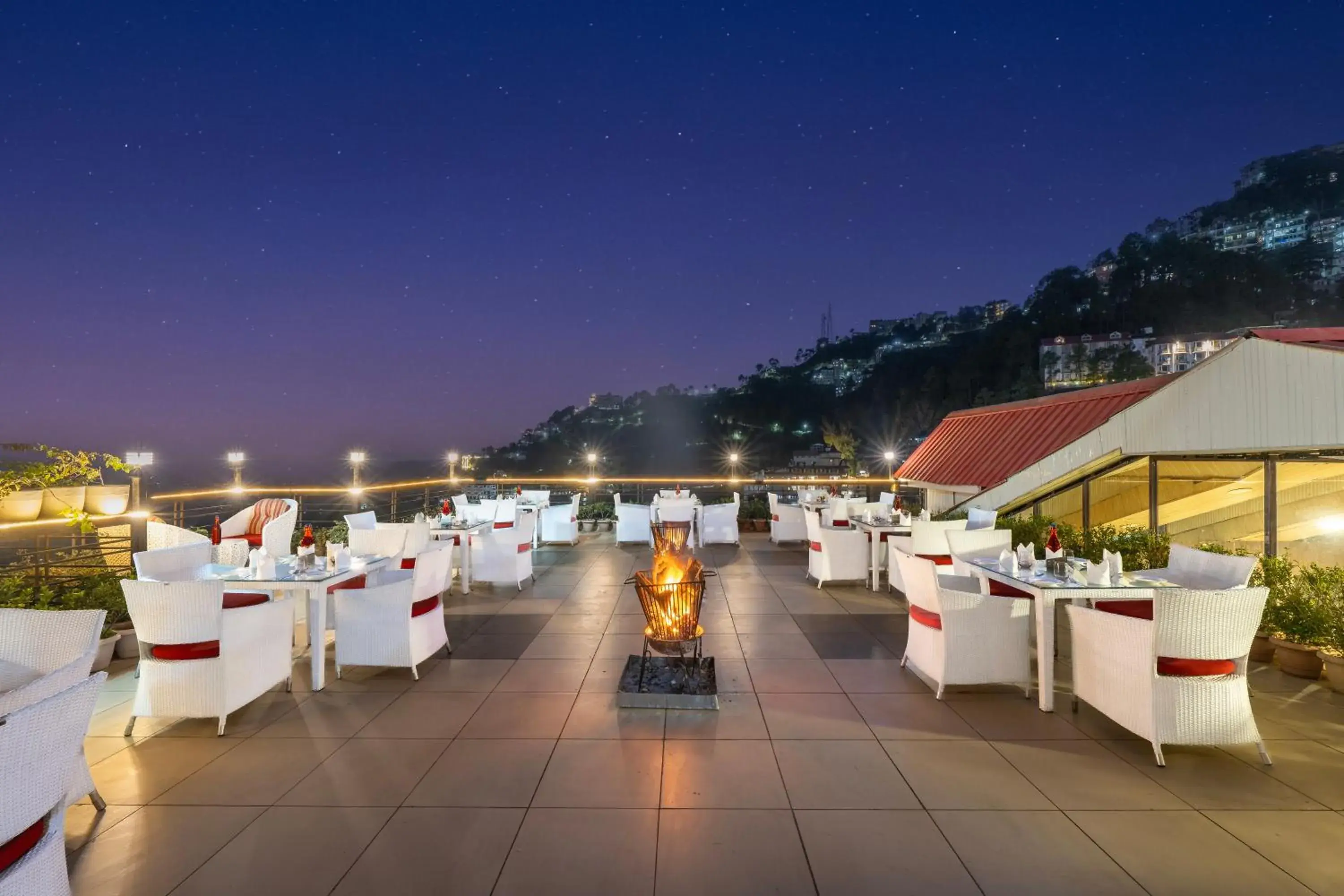 Restaurant/places to eat in Snow Valley Resorts Shimla Restaurant/places to eat in Snow Valley Resorts Shimla