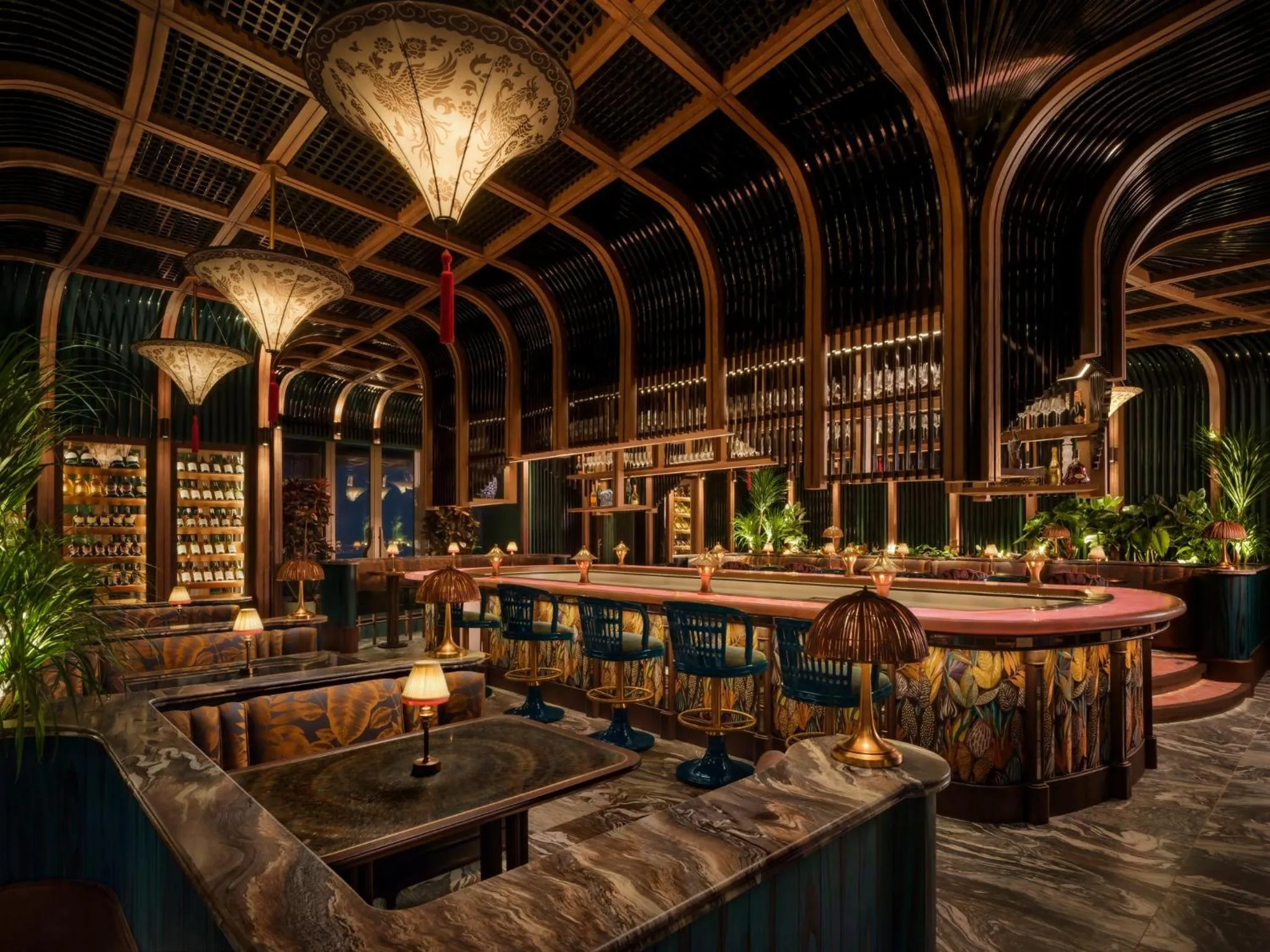 Restaurant/places to eat in Ciel Dubai Marina, Vignette Collection by IHG