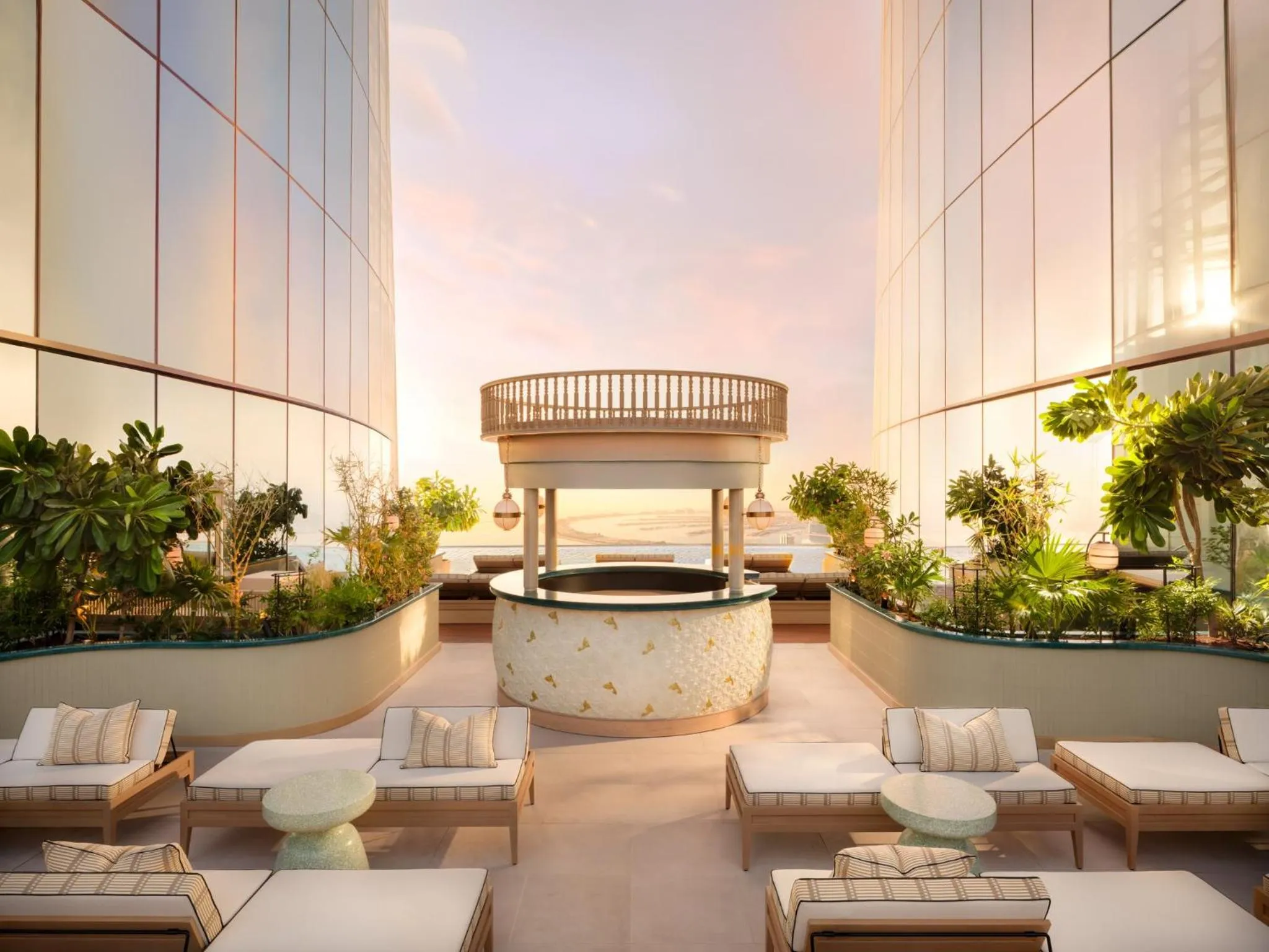 Restaurant/places to eat in Ciel Dubai Marina, Vignette Collection by IHG