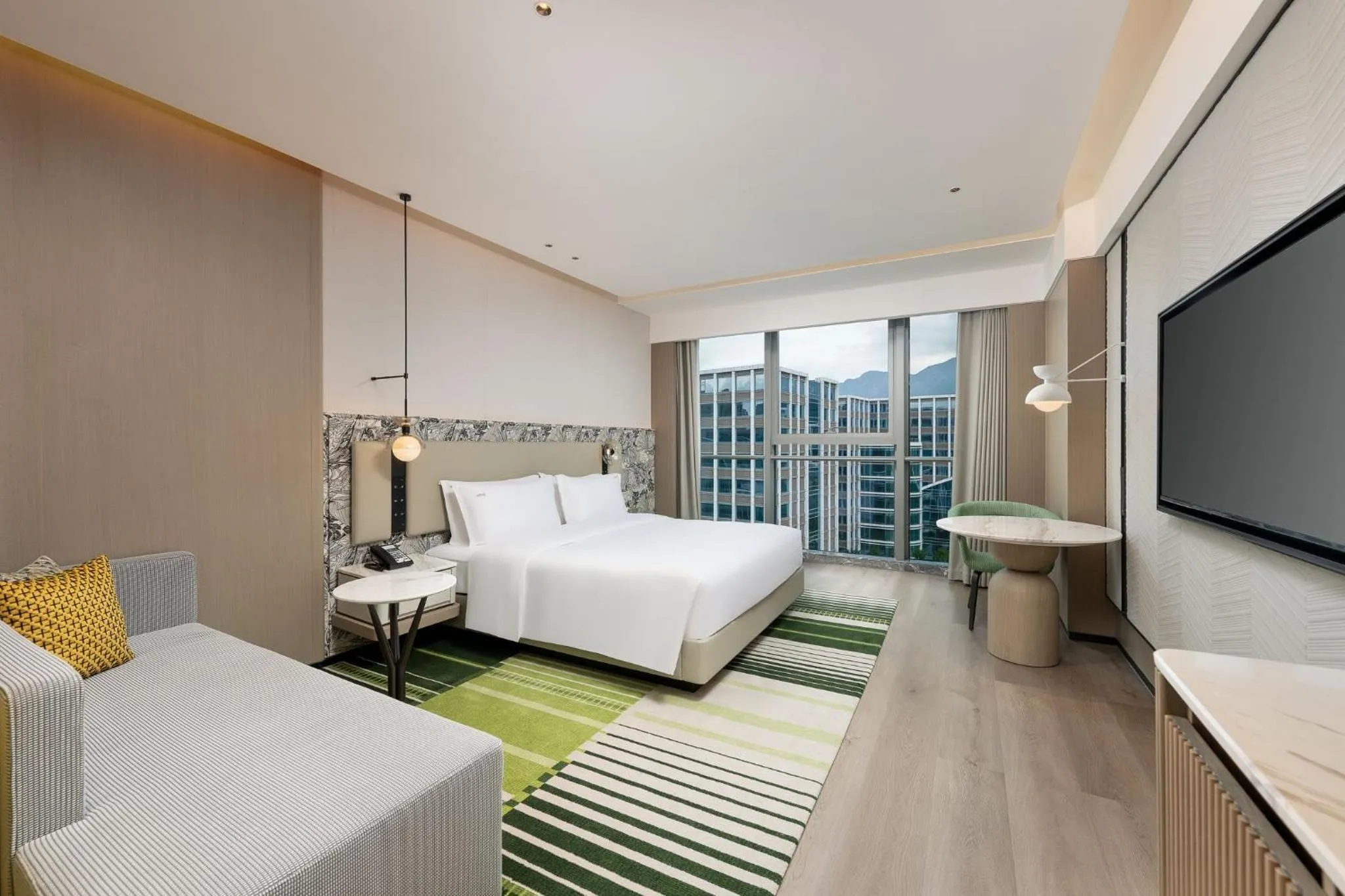 Photo of the whole room, Bed in Holiday Inn Fuzhou Exhibition Center