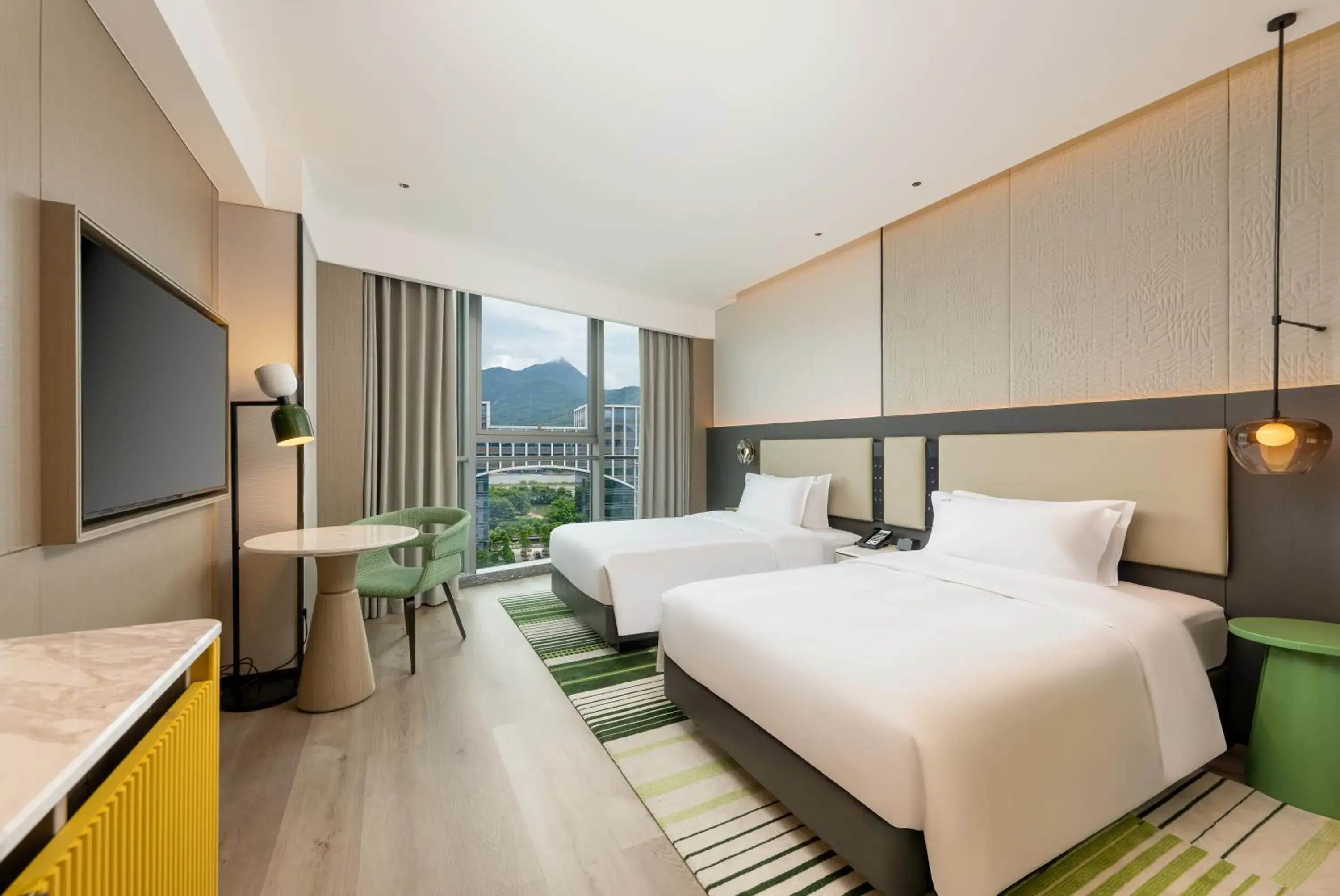 Standard Double Room with Two Double Beds in Holiday Inn Fuzhou Exhibition Center Standard Double Room with Two Double Beds in Holiday Inn Fuzhou Exhibition Center
