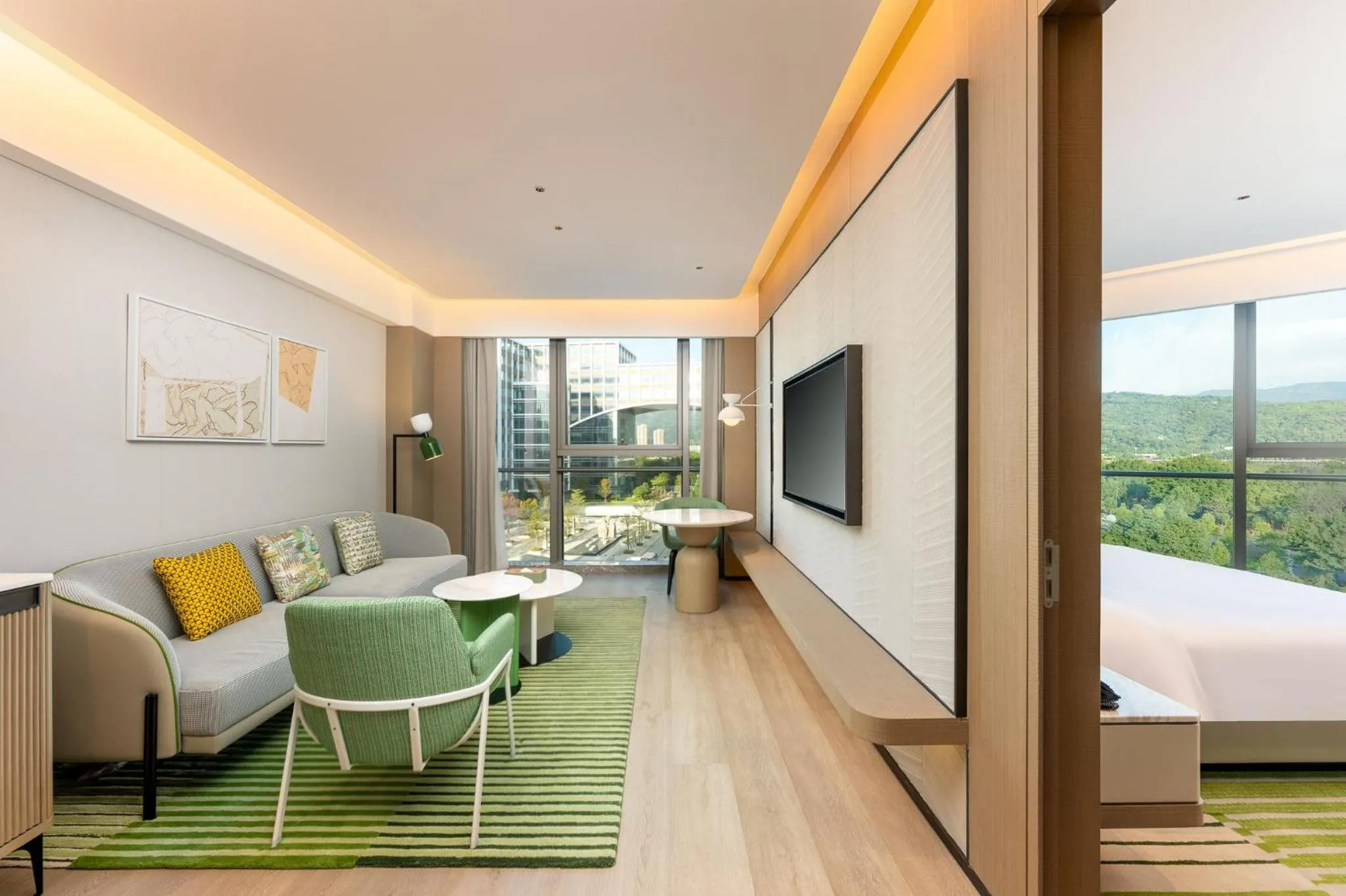 Photo of the whole room, Bed in Holiday Inn Fuzhou Exhibition Center