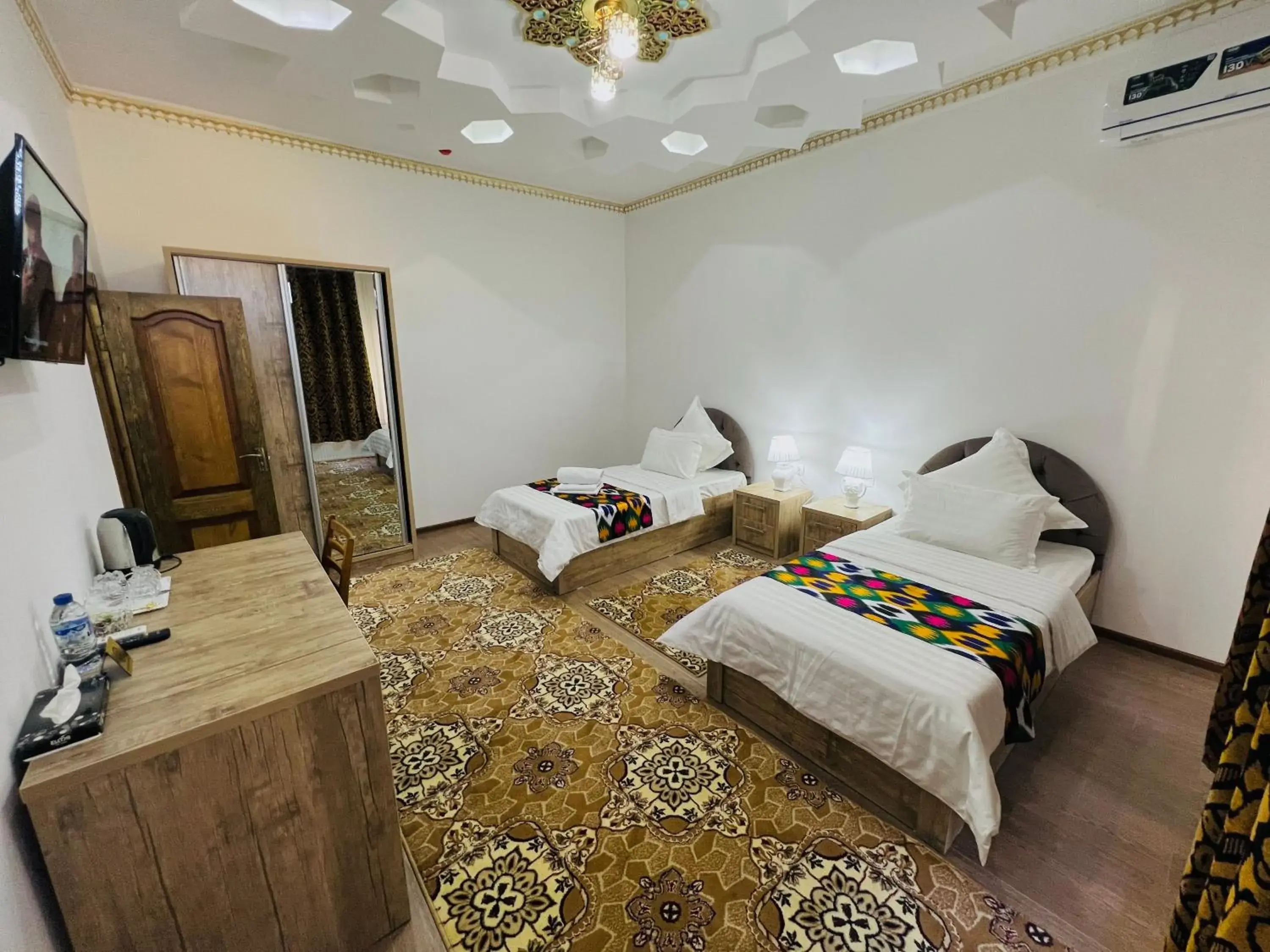Twin Room with Bath in Lola Boutique Bukhara Twin Room with Bath in Lola Boutique Bukhara