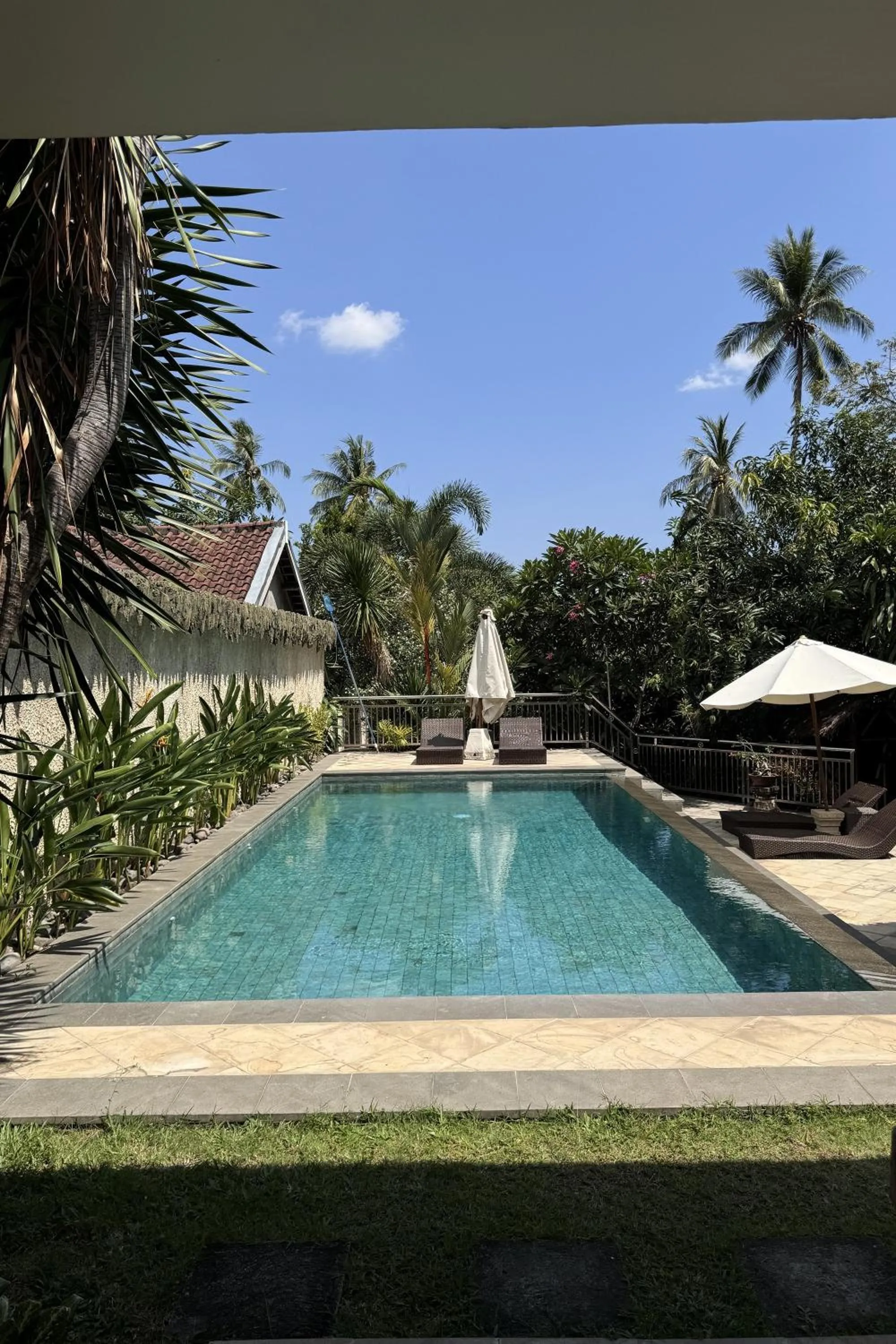 Swimming pool in Senggigi Cottages Lombok