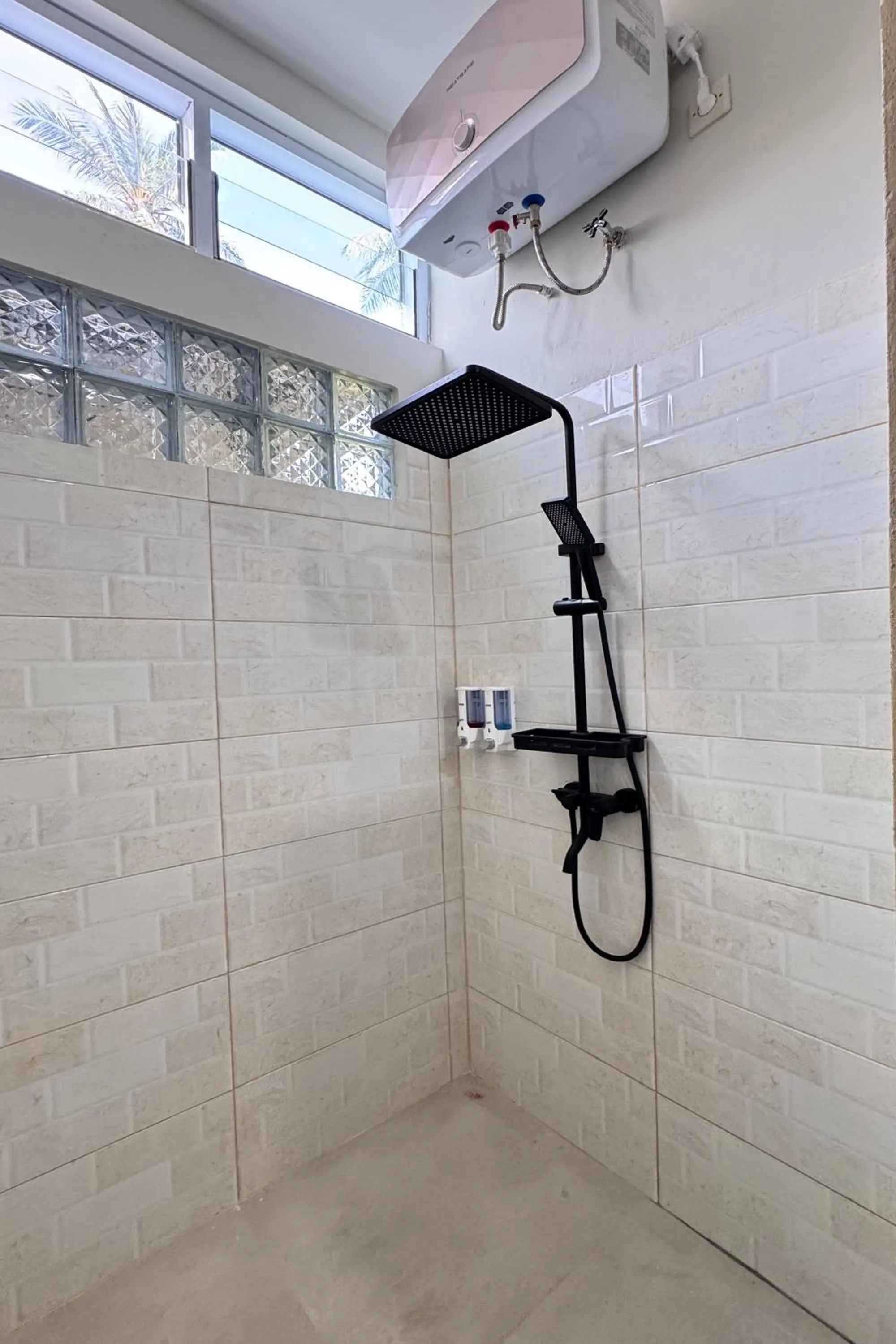 Bathroom in Senggigi Cottages Lombok