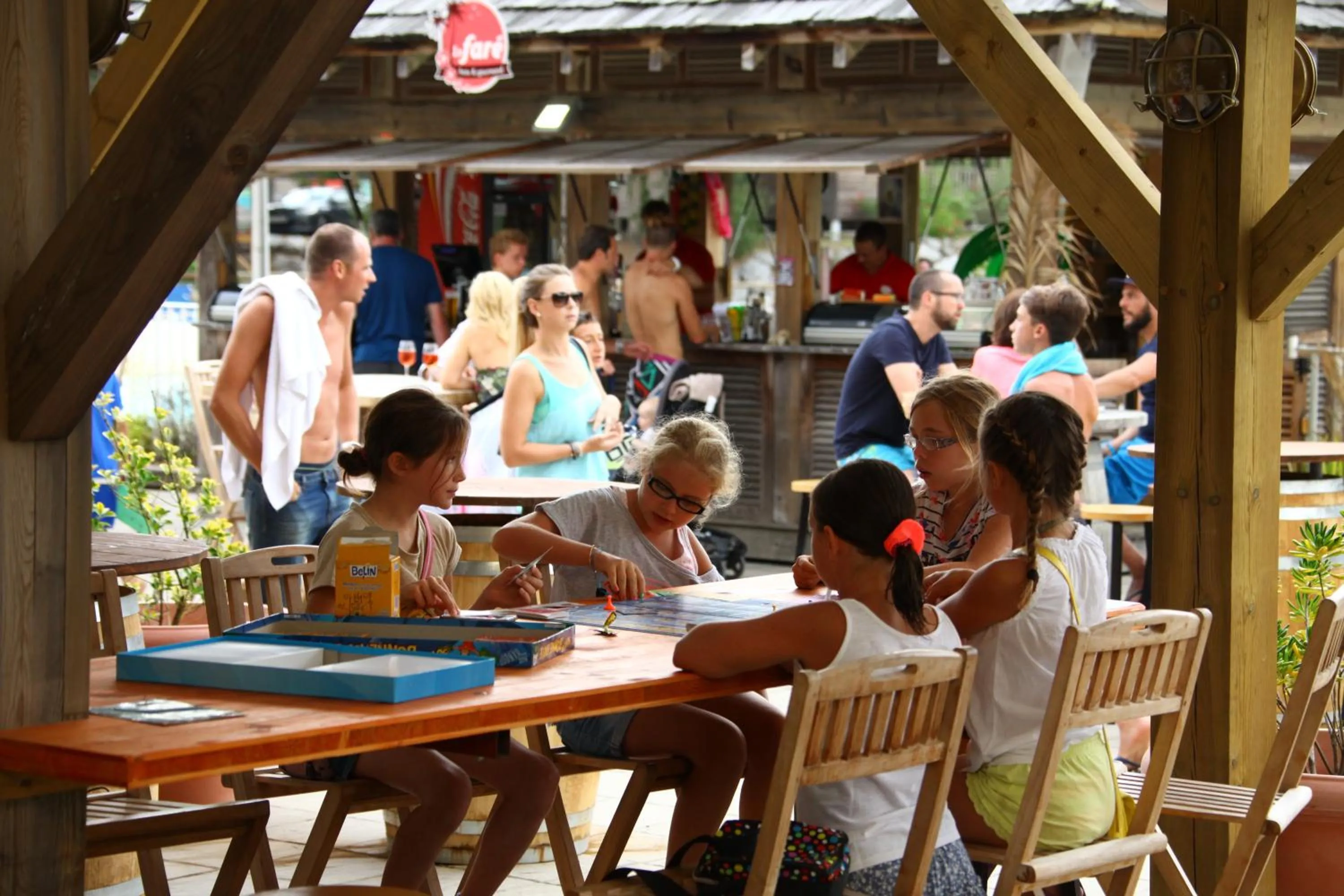 Restaurant/places to eat in Naturéo