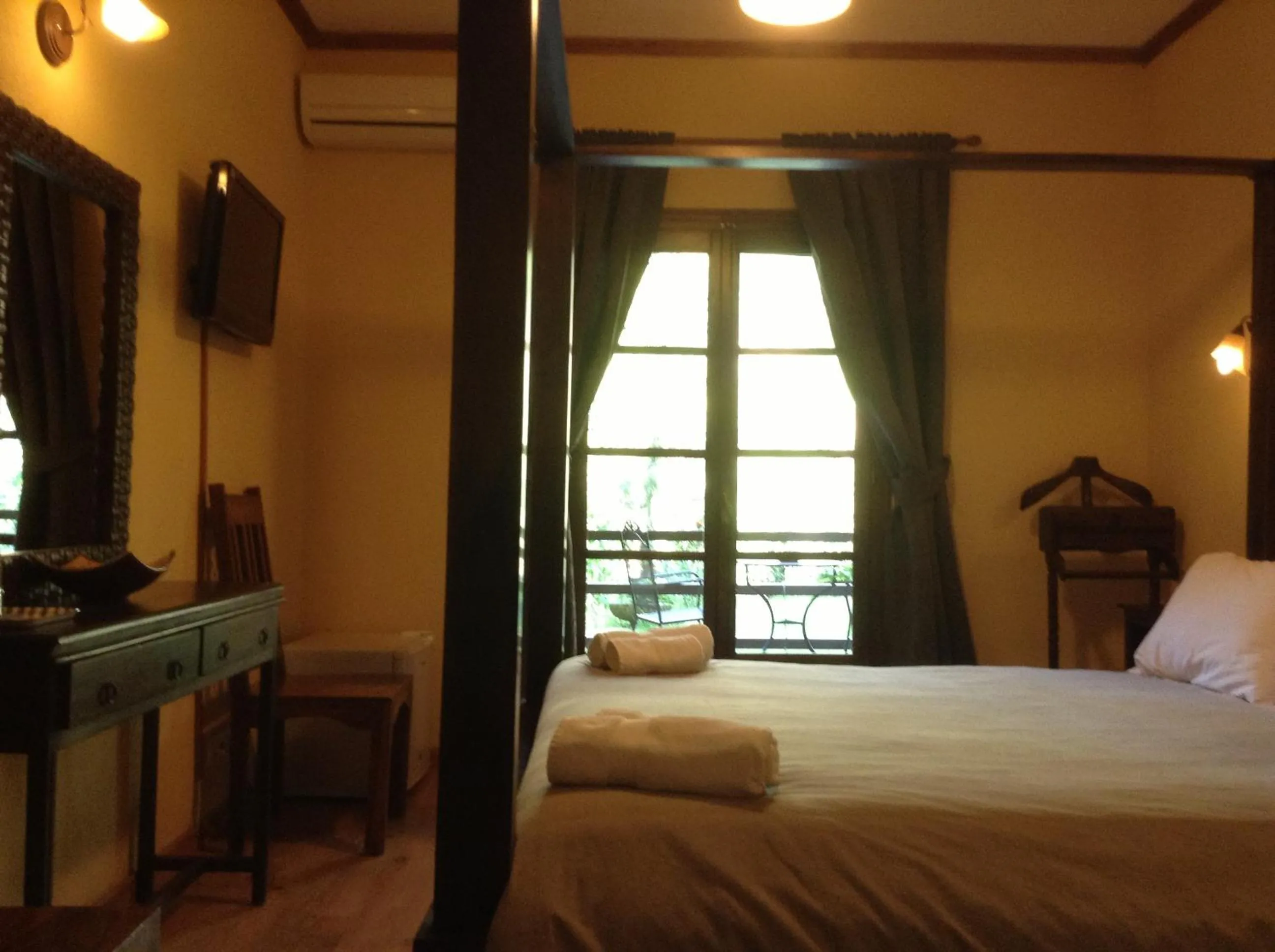 Bed in Pyrgos Adrachti