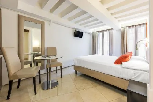 Leone Hotel