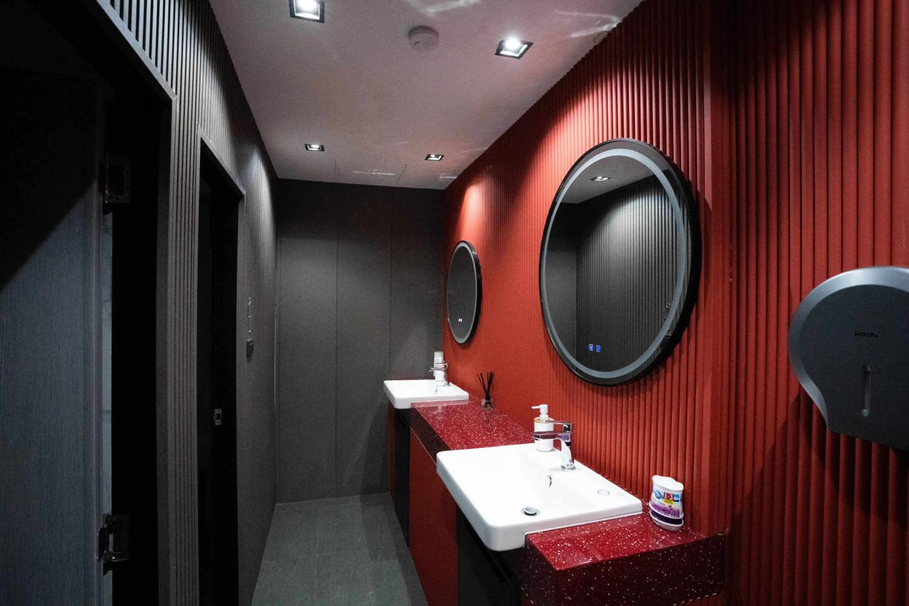 Infinite Hotel-Ratchada