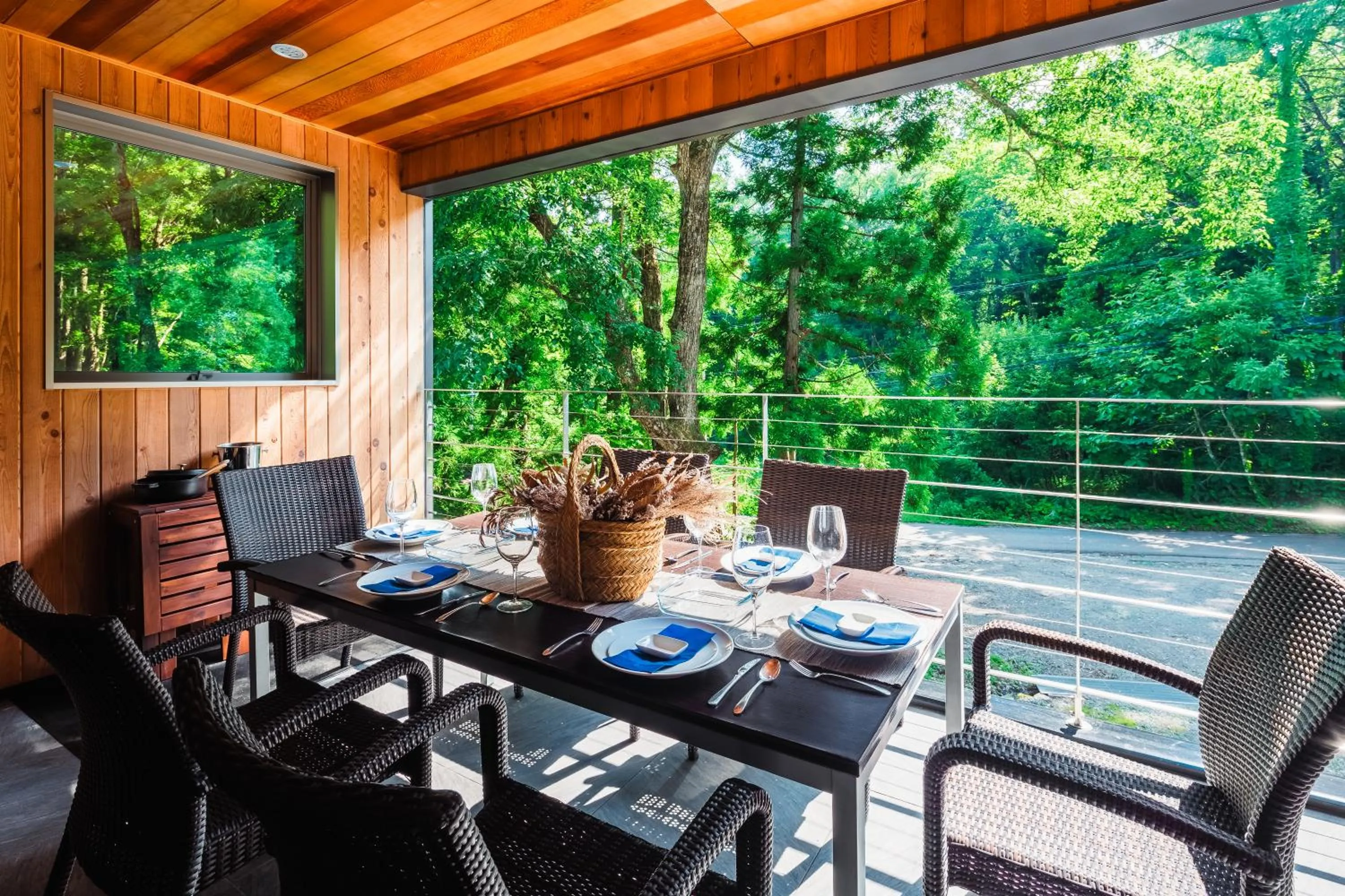 Balcony/Terrace in Phoenix Cocoon by HHG