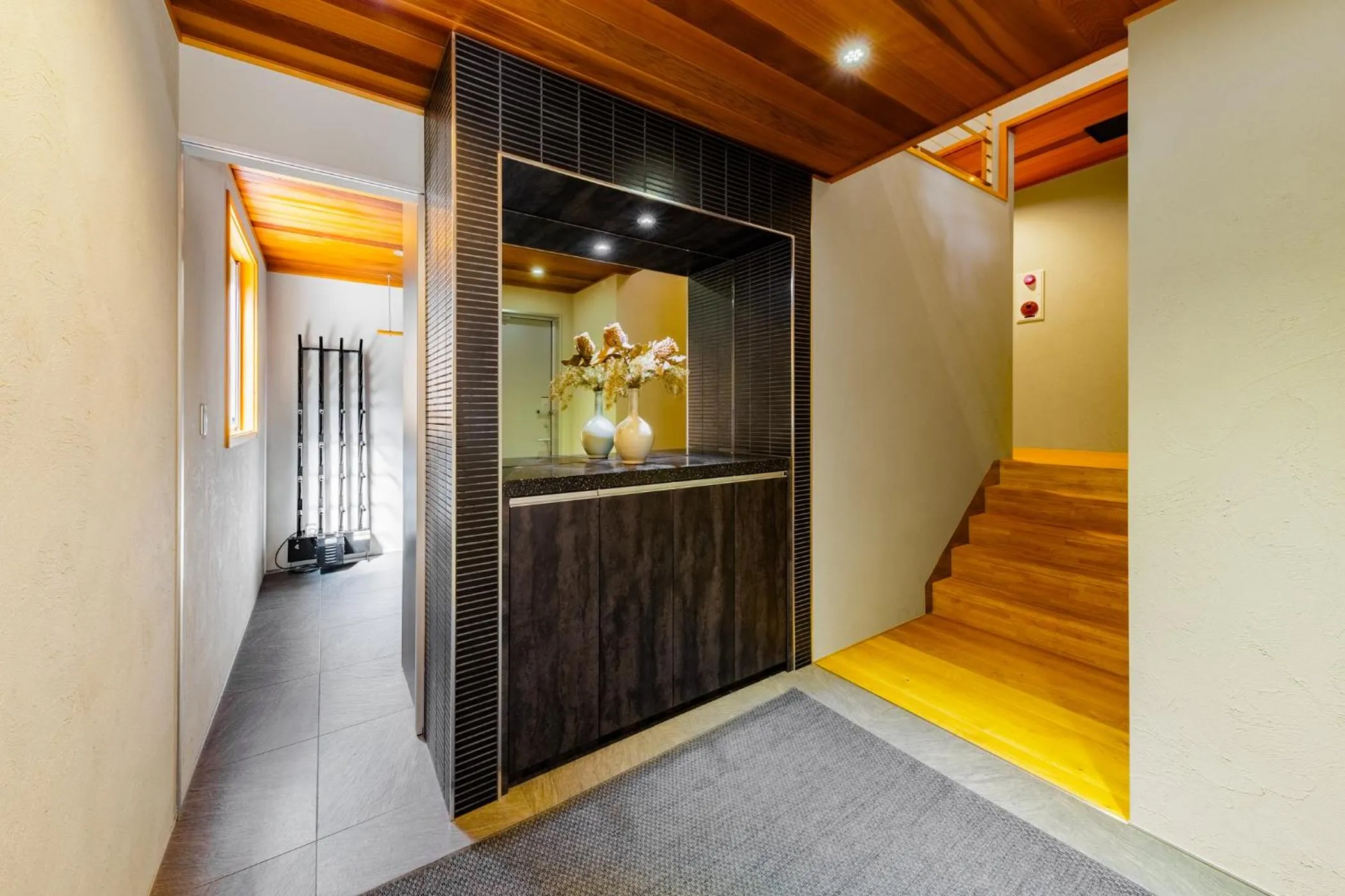 Phoenix Cocoon by HHG