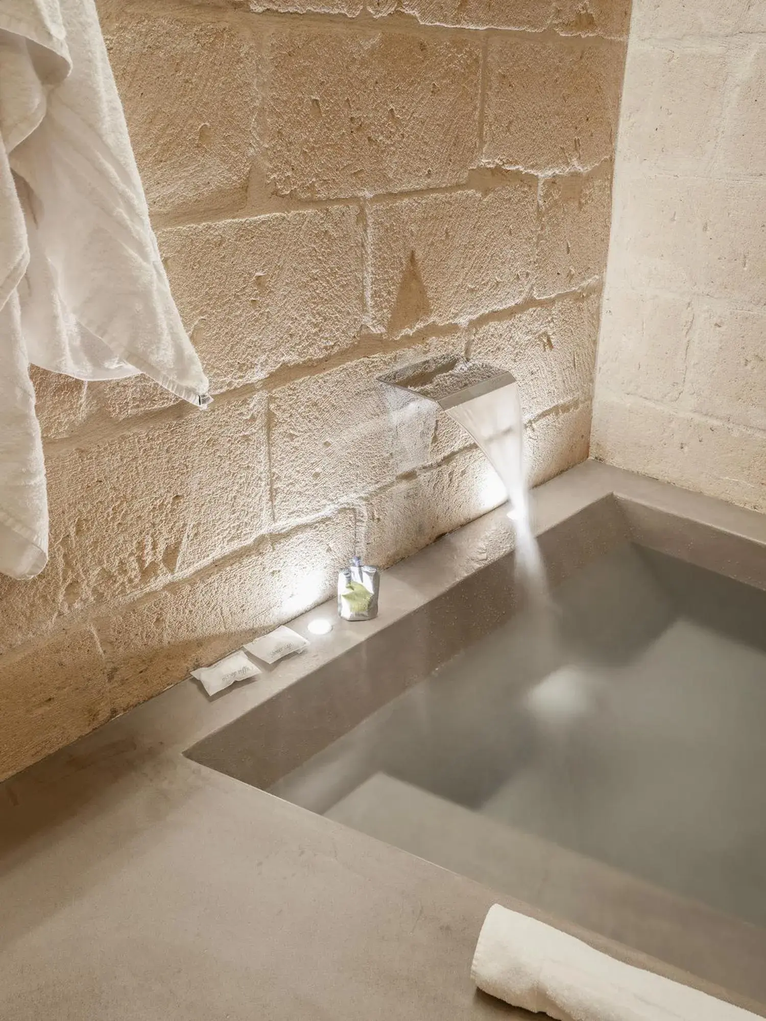 Suite with Sauna in Hydria Rooms Suite with Sauna in Hydria Rooms