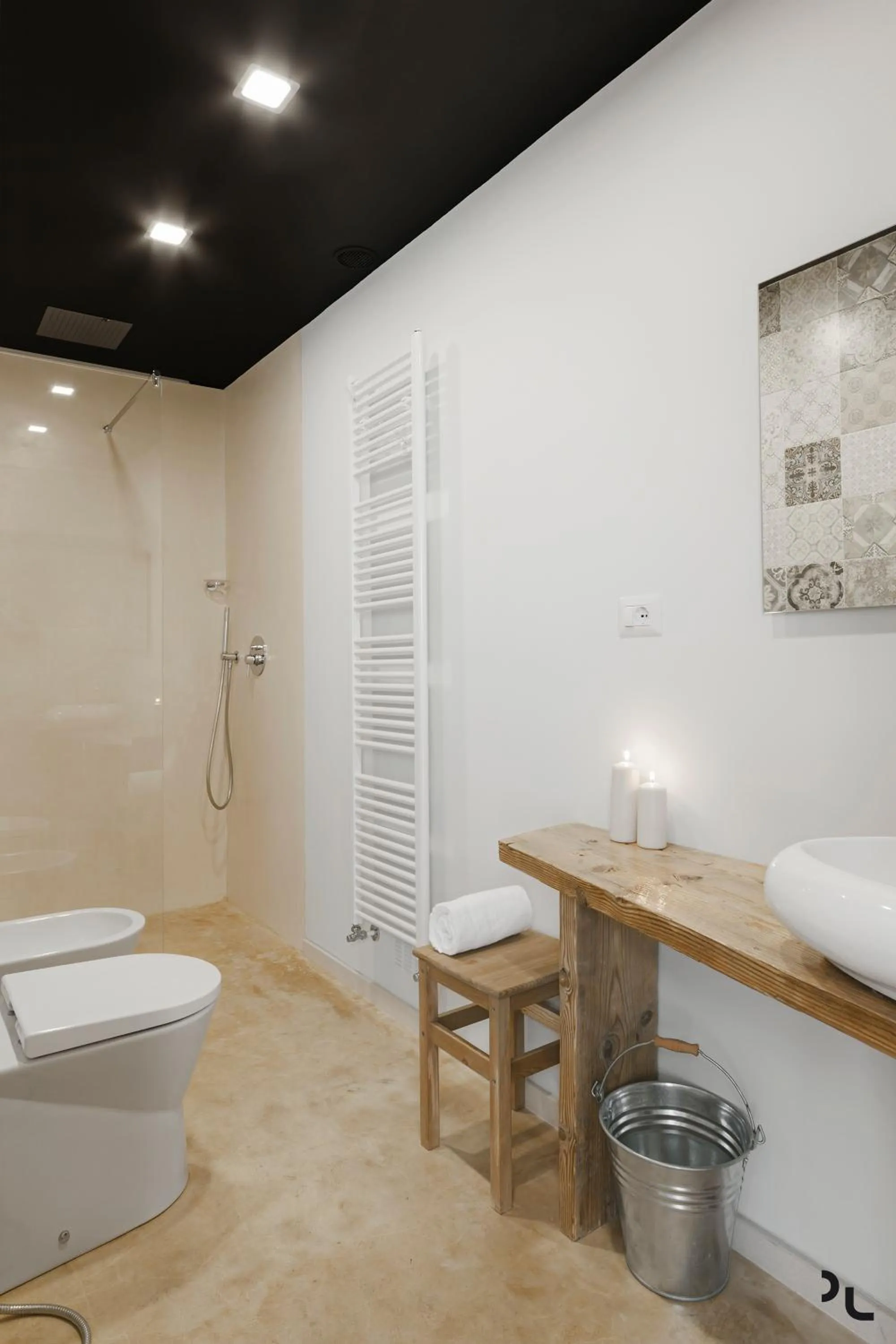 Bathroom in Hydria Rooms