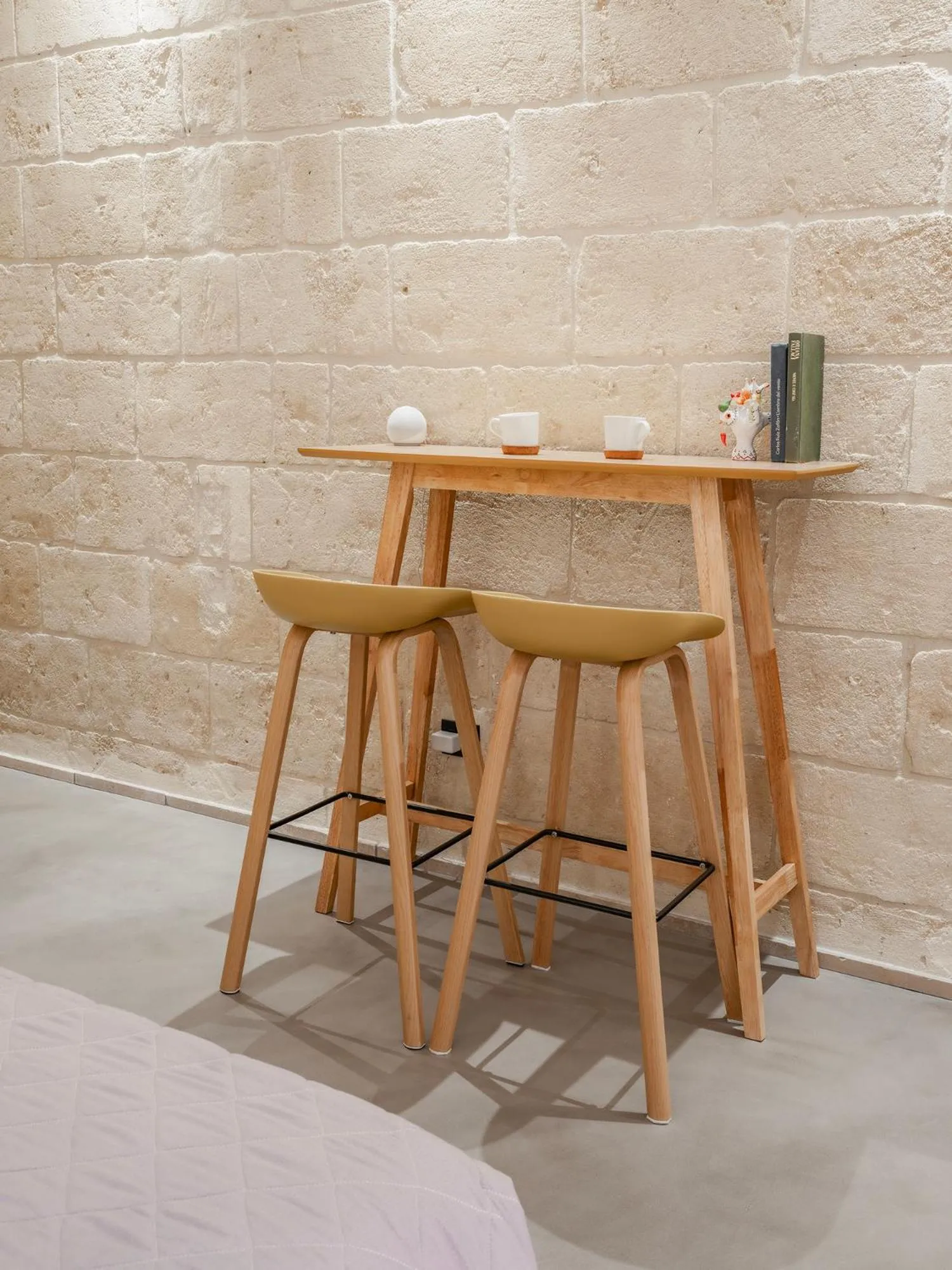 Bedroom in Hydria Rooms