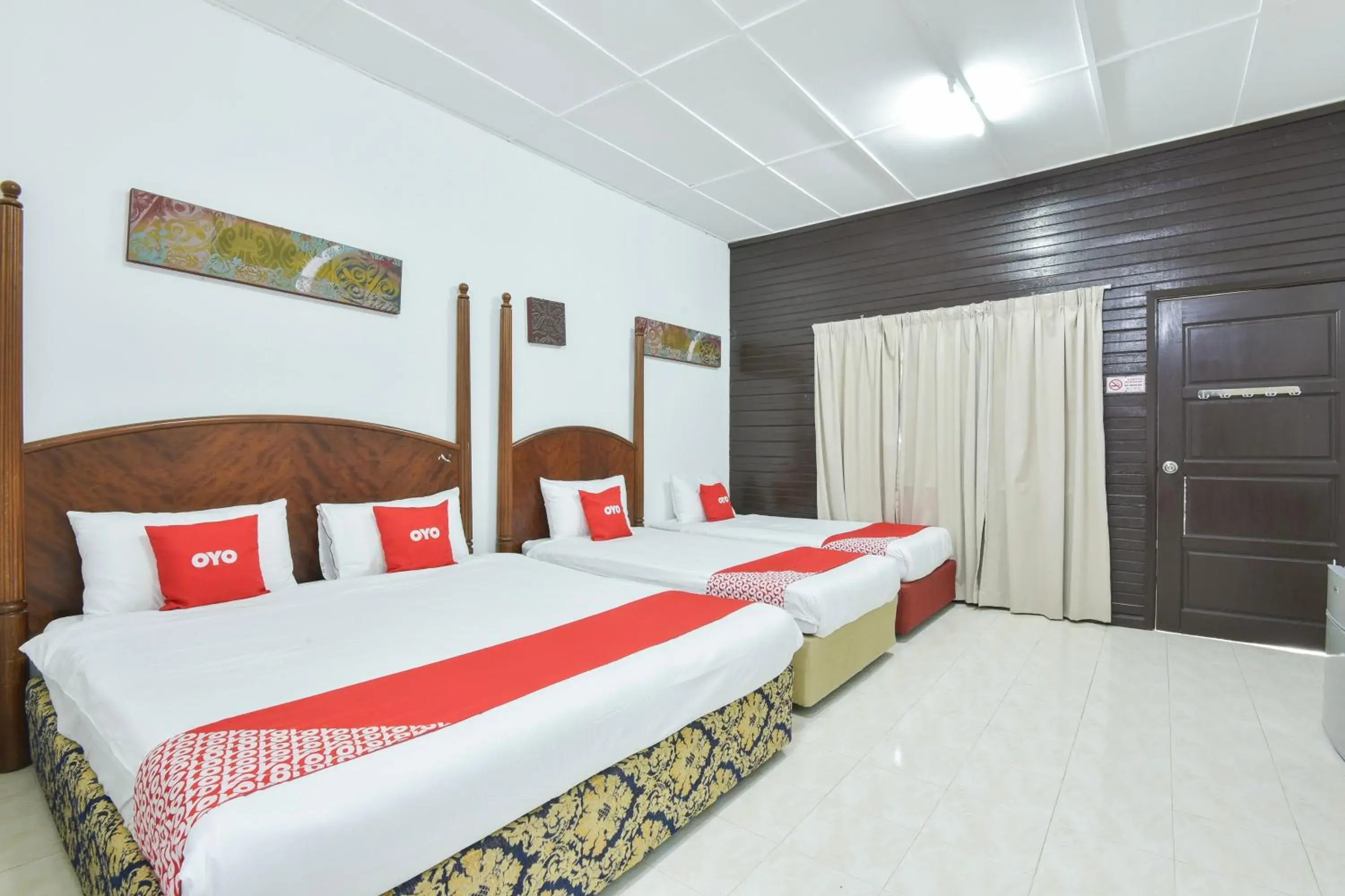 Family Suite in Hotel O Asiacamp Resort National Park Kuala Tahan Family Suite in Hotel O Asiacamp Resort National Park Kuala Tahan