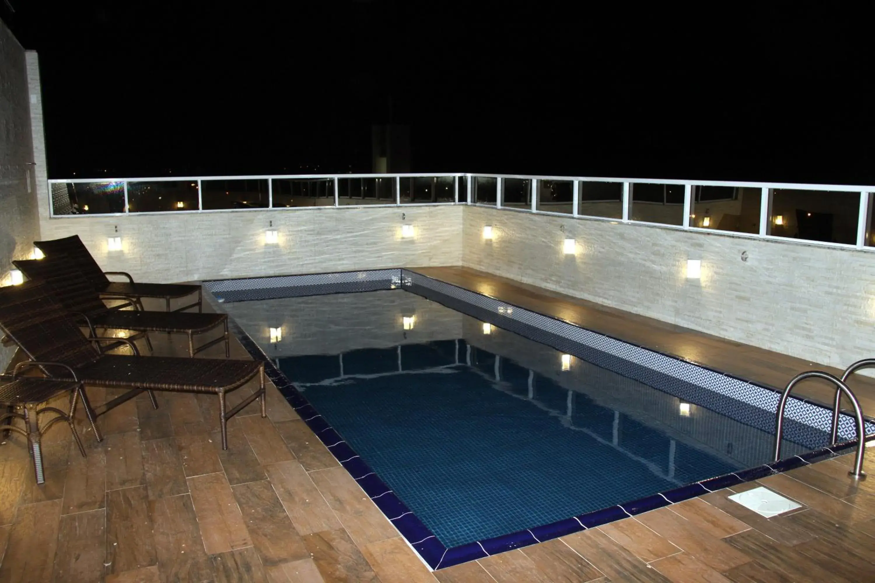 Pool view in Blue Hill Hotel Pool view in Blue Hill Hotel