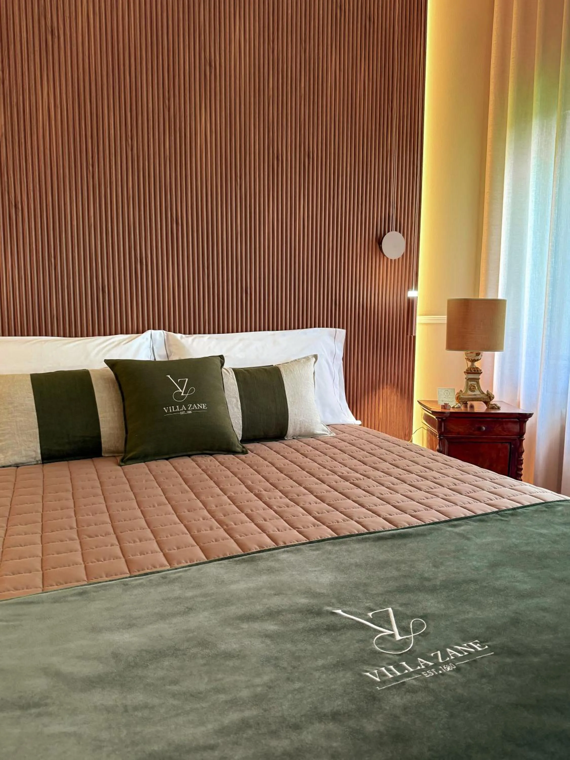 Bed in Villa Zane