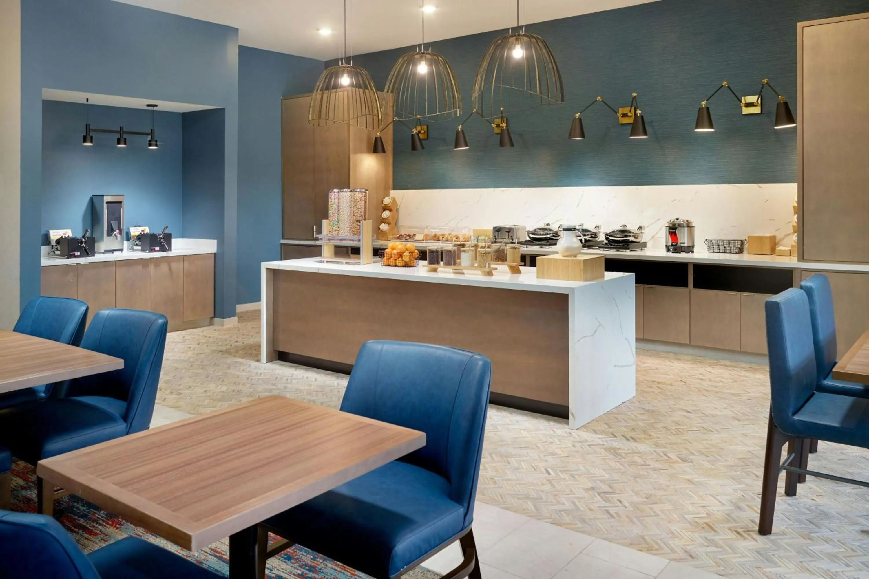 Breakfast in TownePlace Suites by Marriott Locust Grove