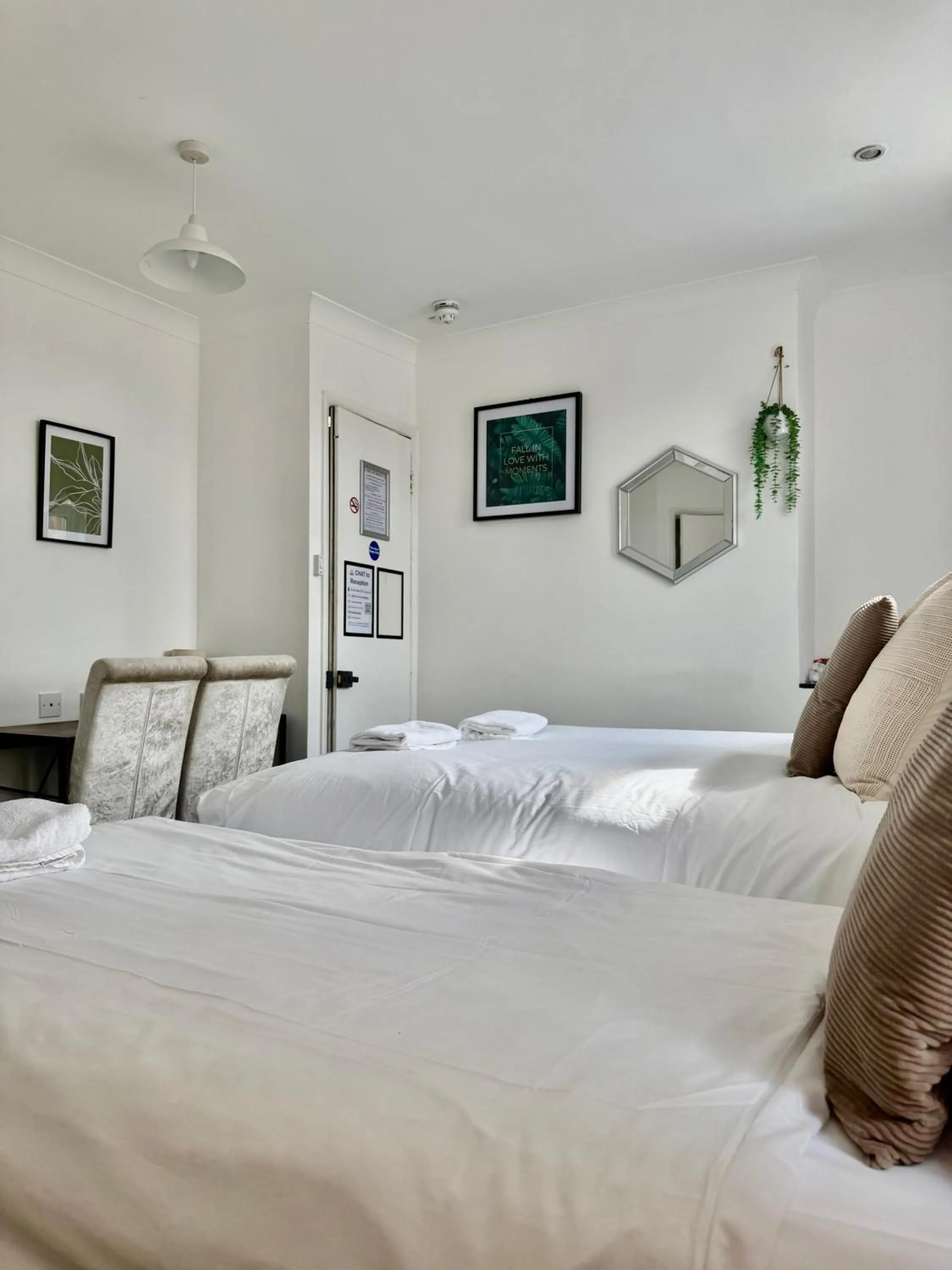 BoHo BreeZe Rooms