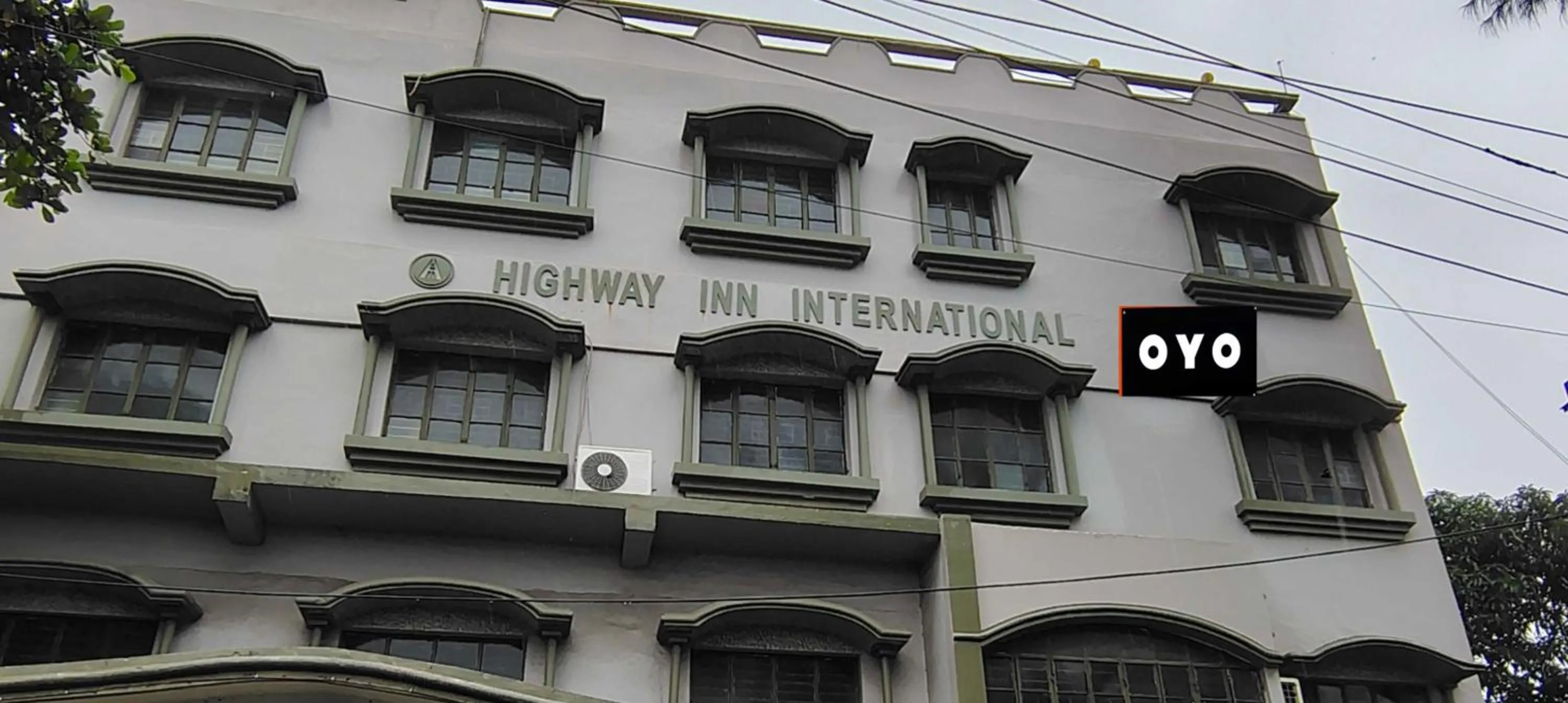 Facade/entrance in Hotel O Highway Inn International