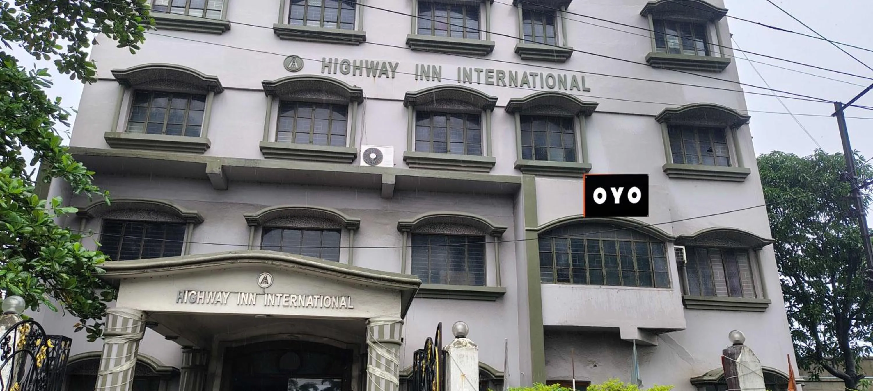 Facade/entrance in Hotel O Highway Inn International