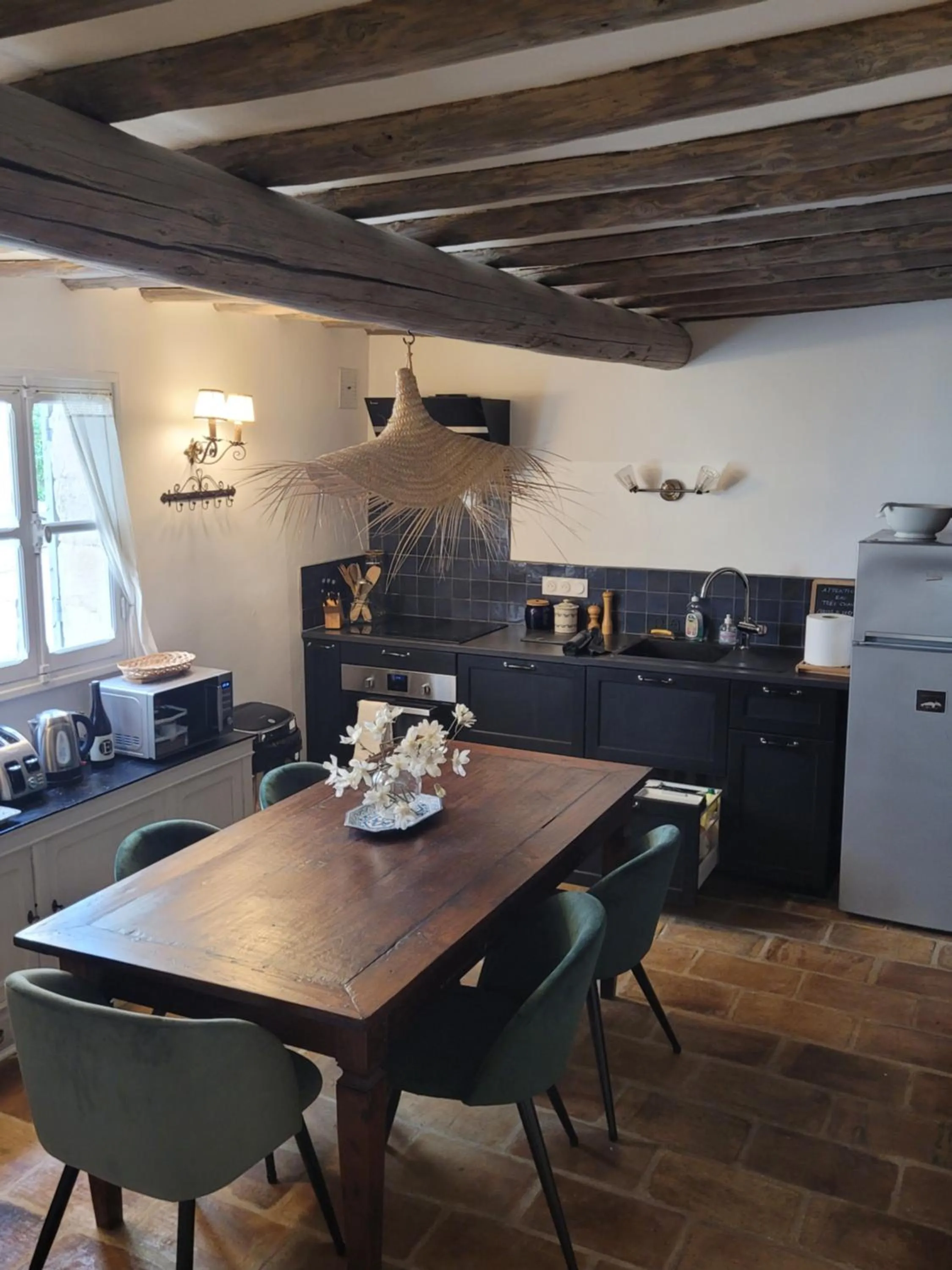 Night in Boutique Hôtel Entraigues