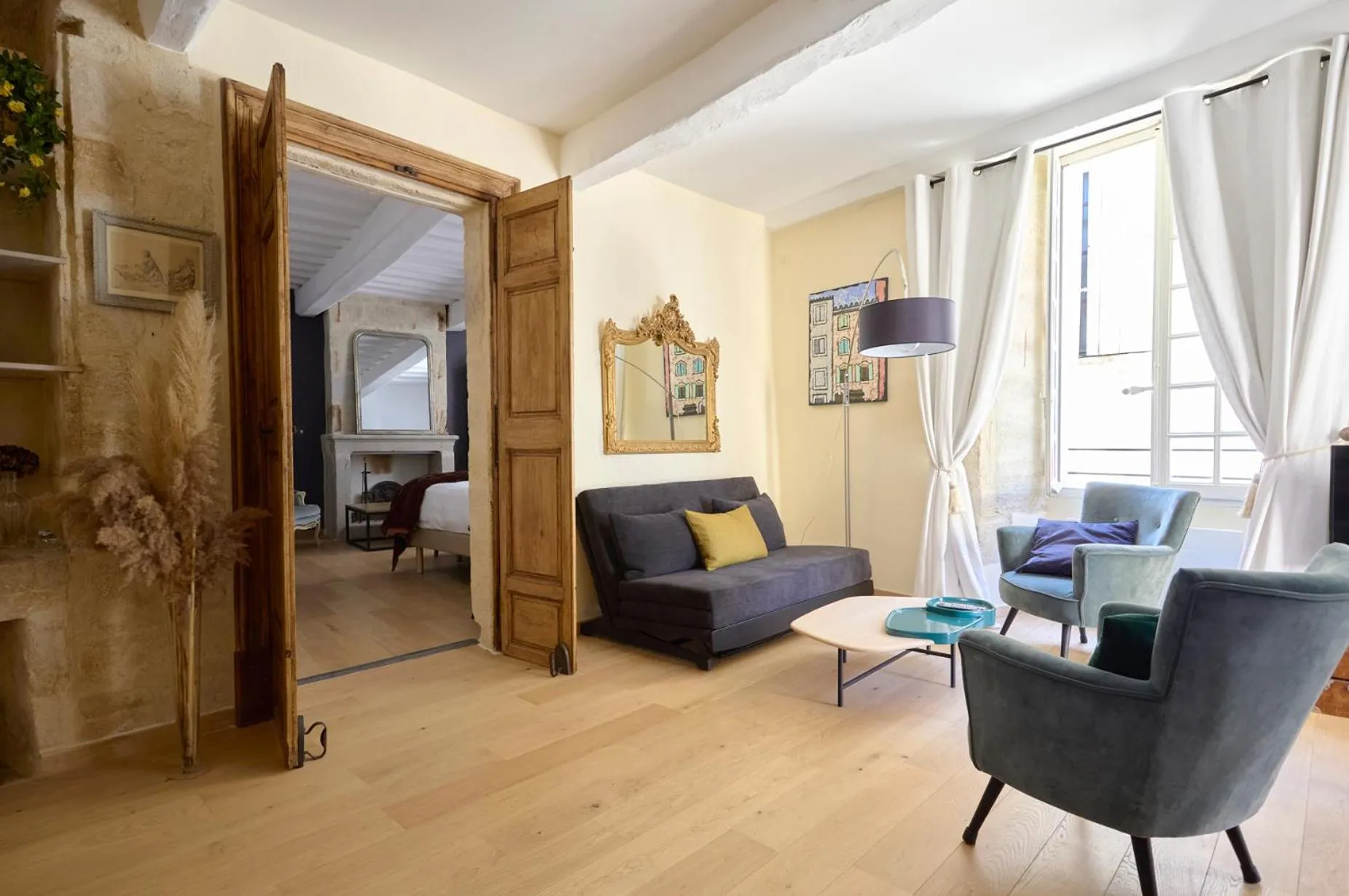 TV and multimedia in Boutique Hôtel Entraigues