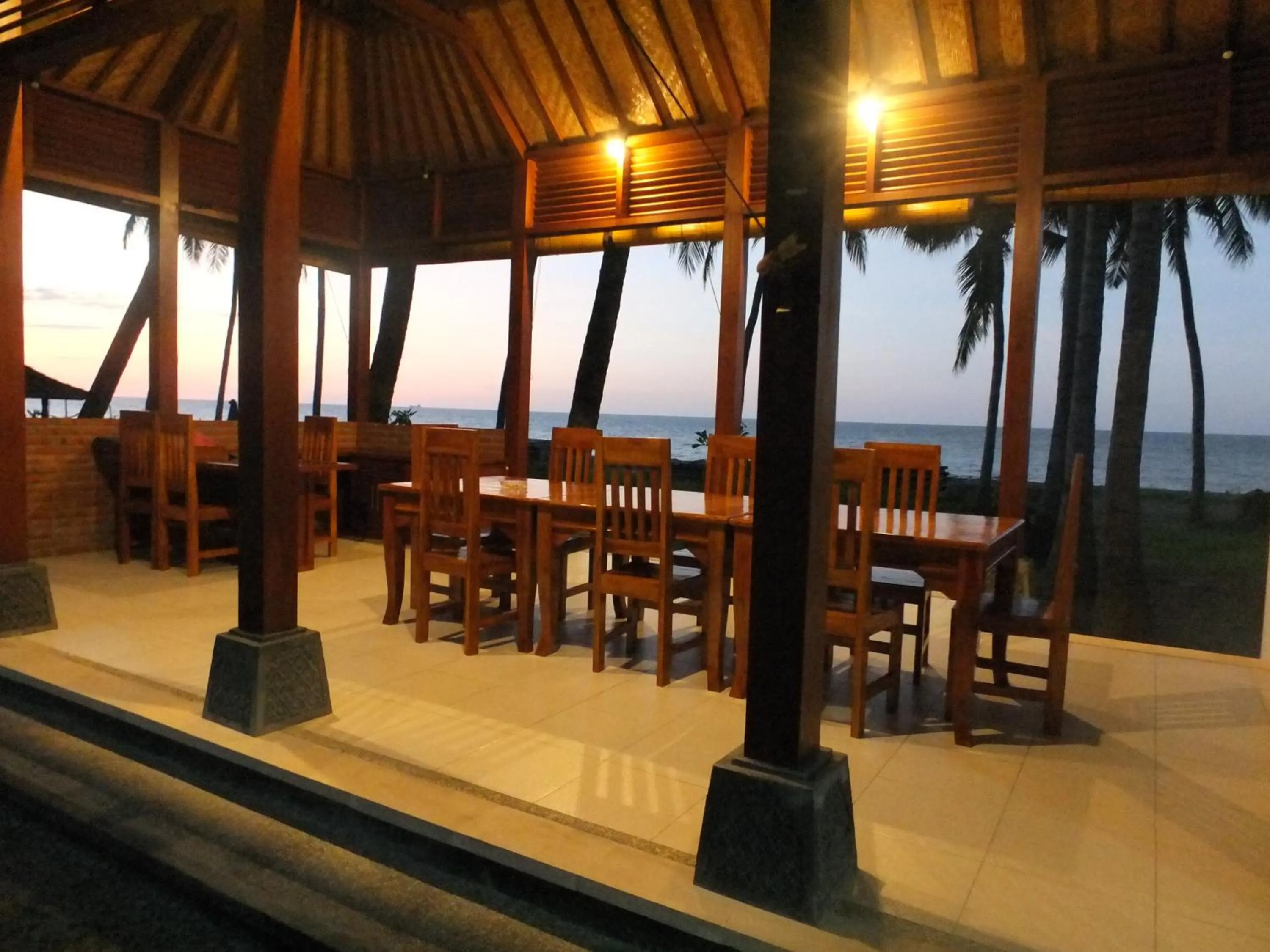 Restaurant/places to eat in The Amrita - Salt Farm Villas
