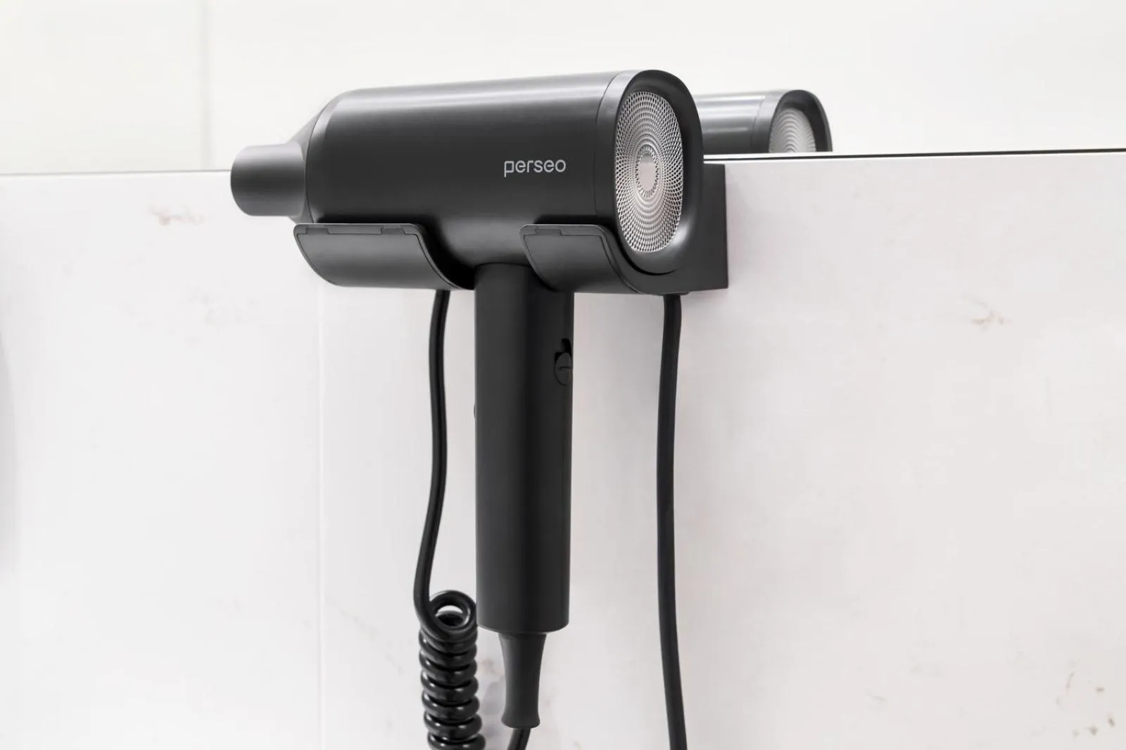 hair dryier in Moov Apartments Boavista