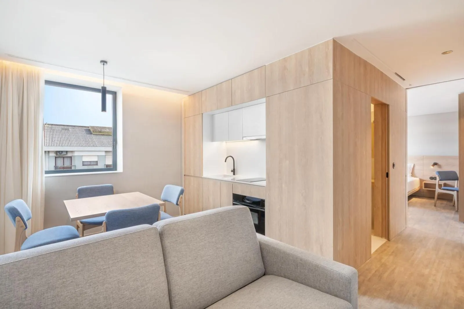 Dining area in Moov Apartments Boavista