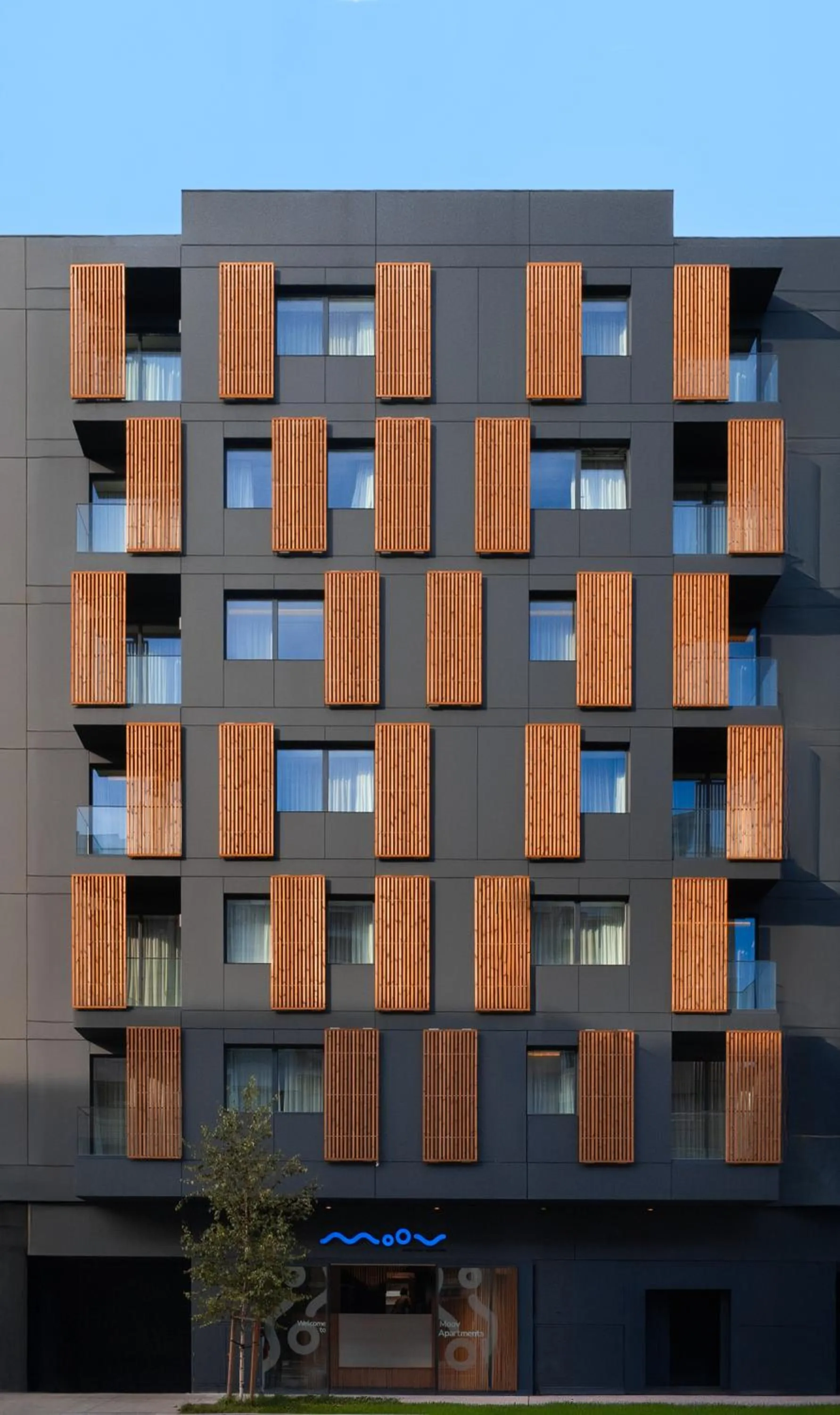 Facade/entrance in Moov Apartments Boavista