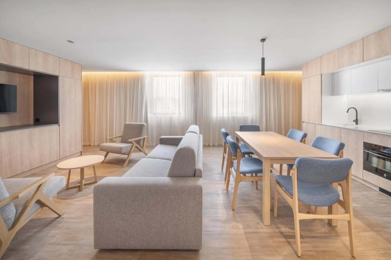 Seating area in Moov Apartments Boavista