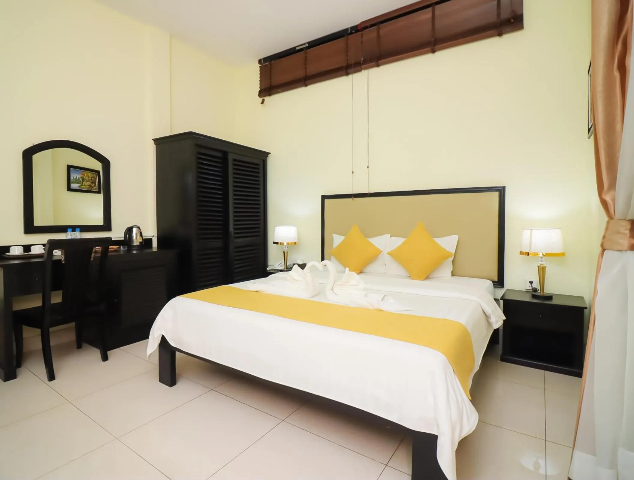 Milan Hotel & Restaurant