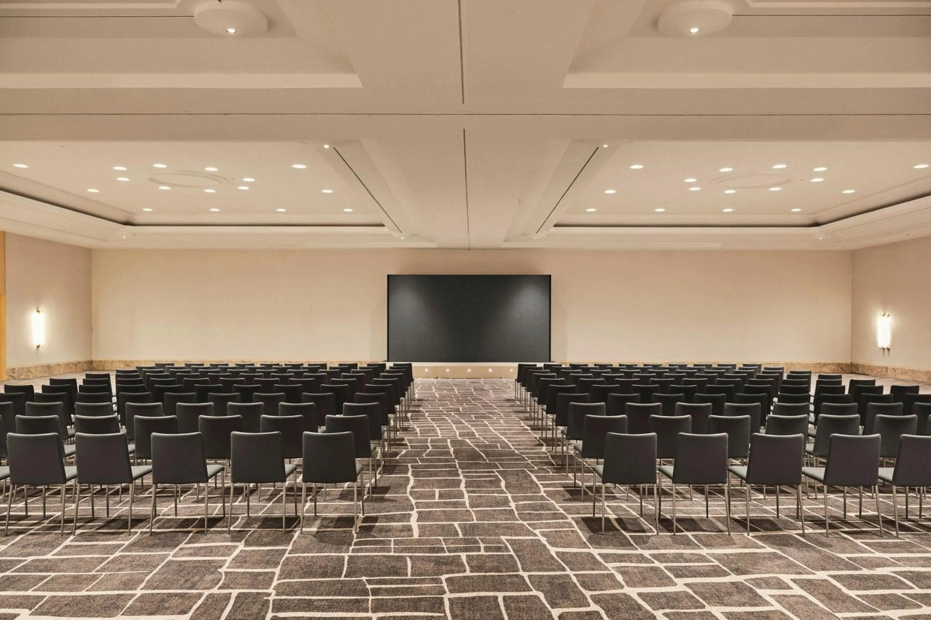 Meeting/conference room in Hotel Arts Barcelona