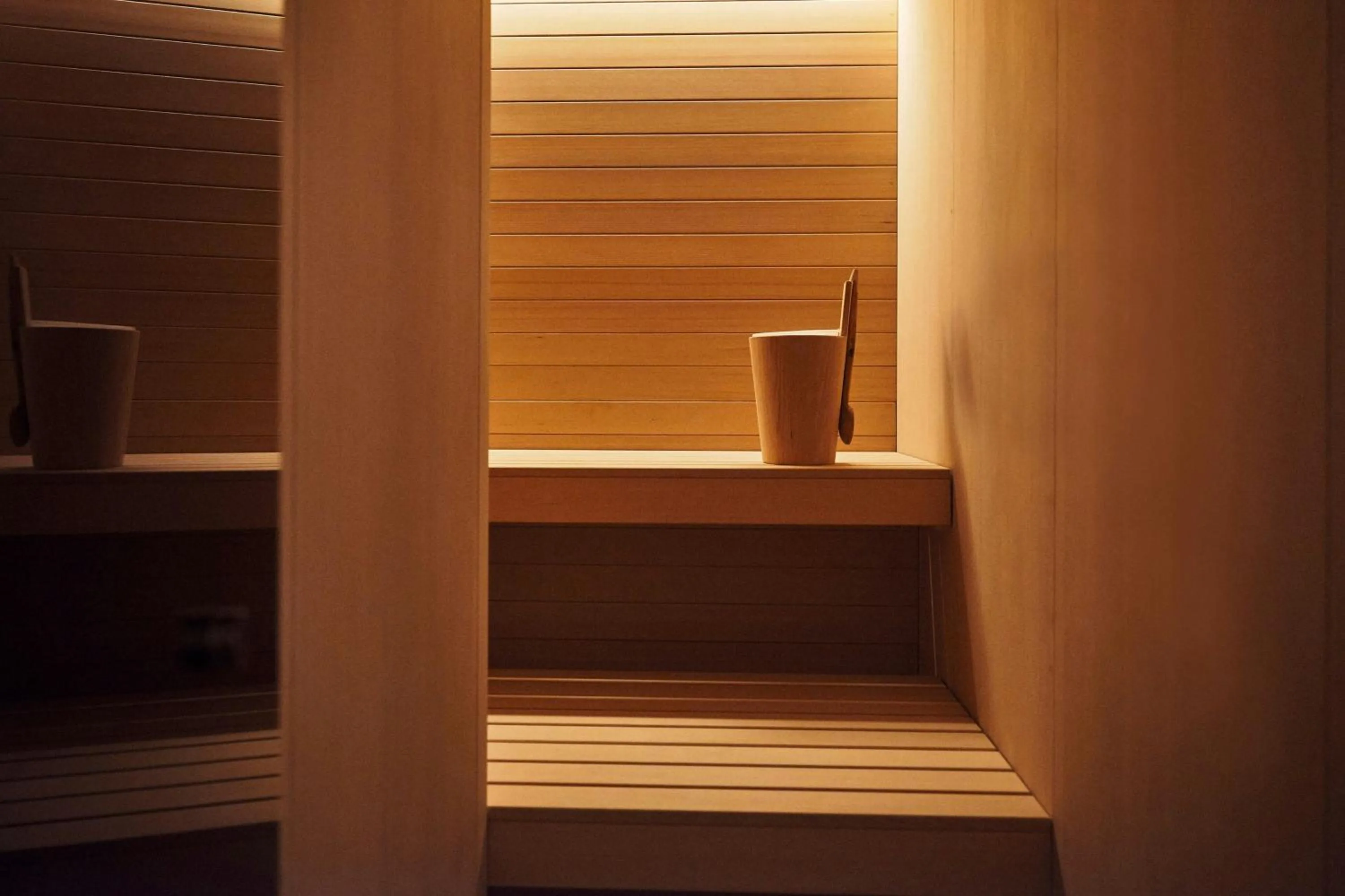 Photo of the whole room in Hotel Arts Barcelona