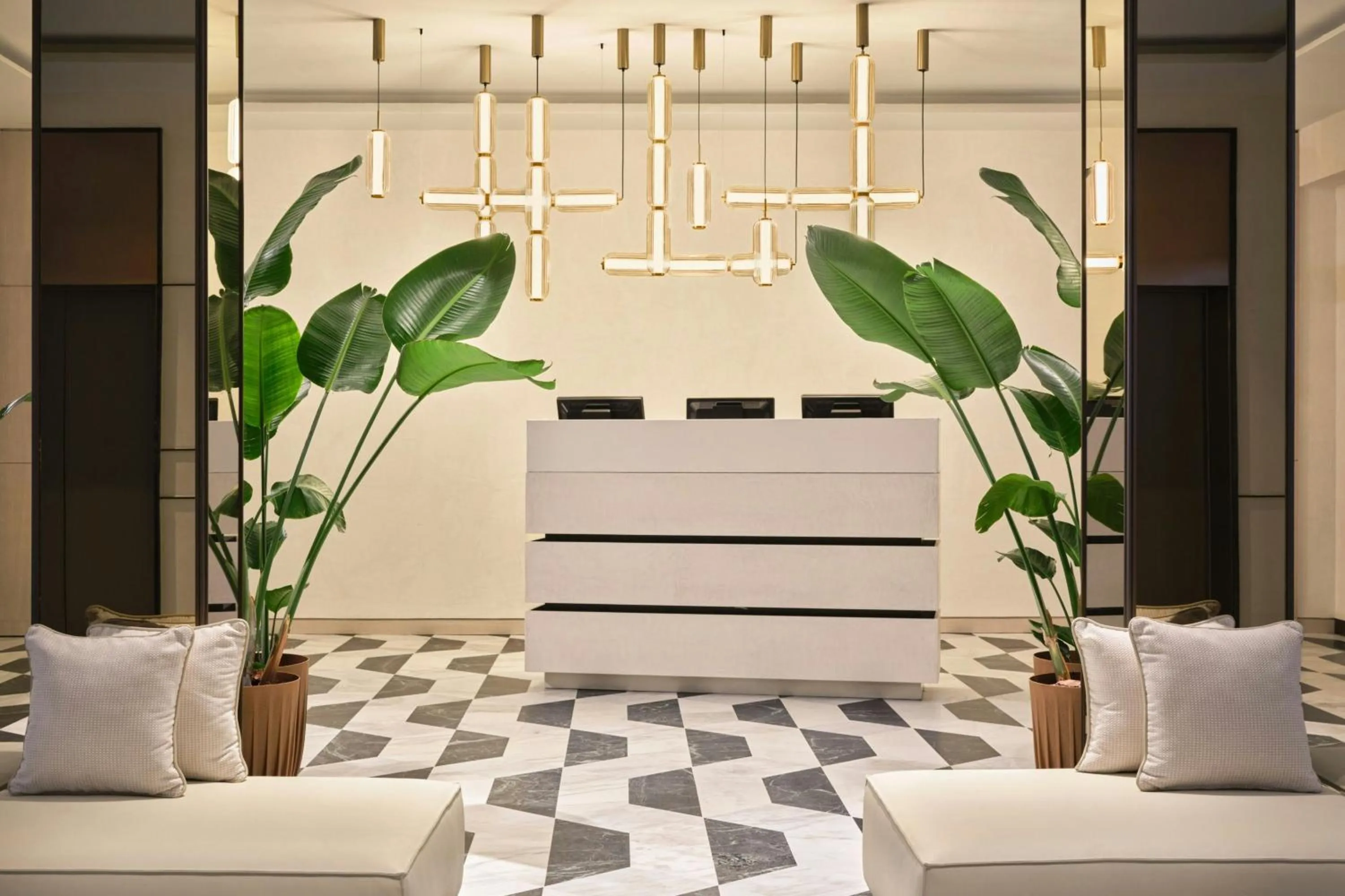 Lobby or reception in Hotel Arts Barcelona