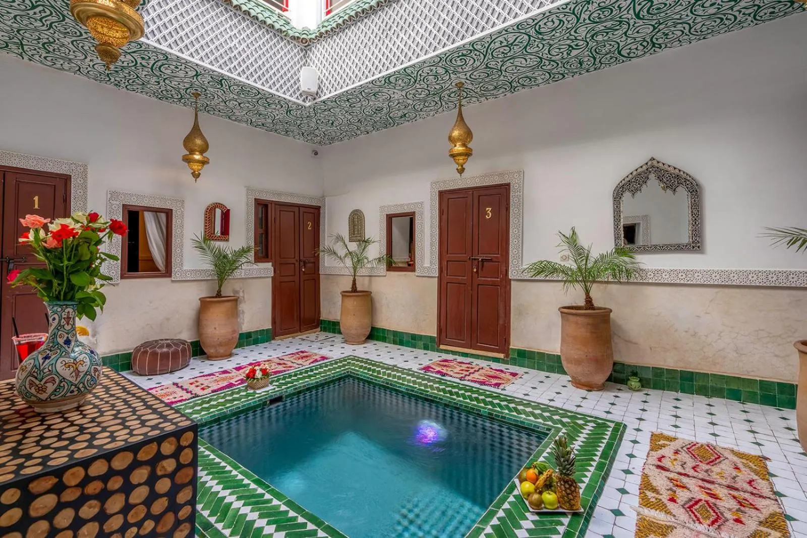 Swimming pool in Riad Jowara