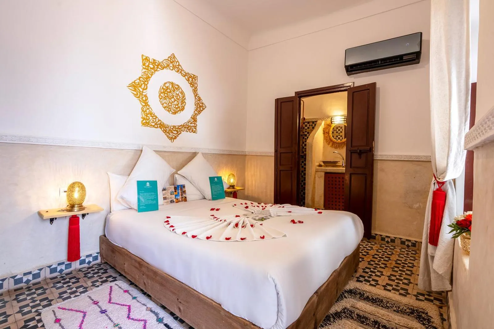 Bedroom, Bed in Riad Jowara