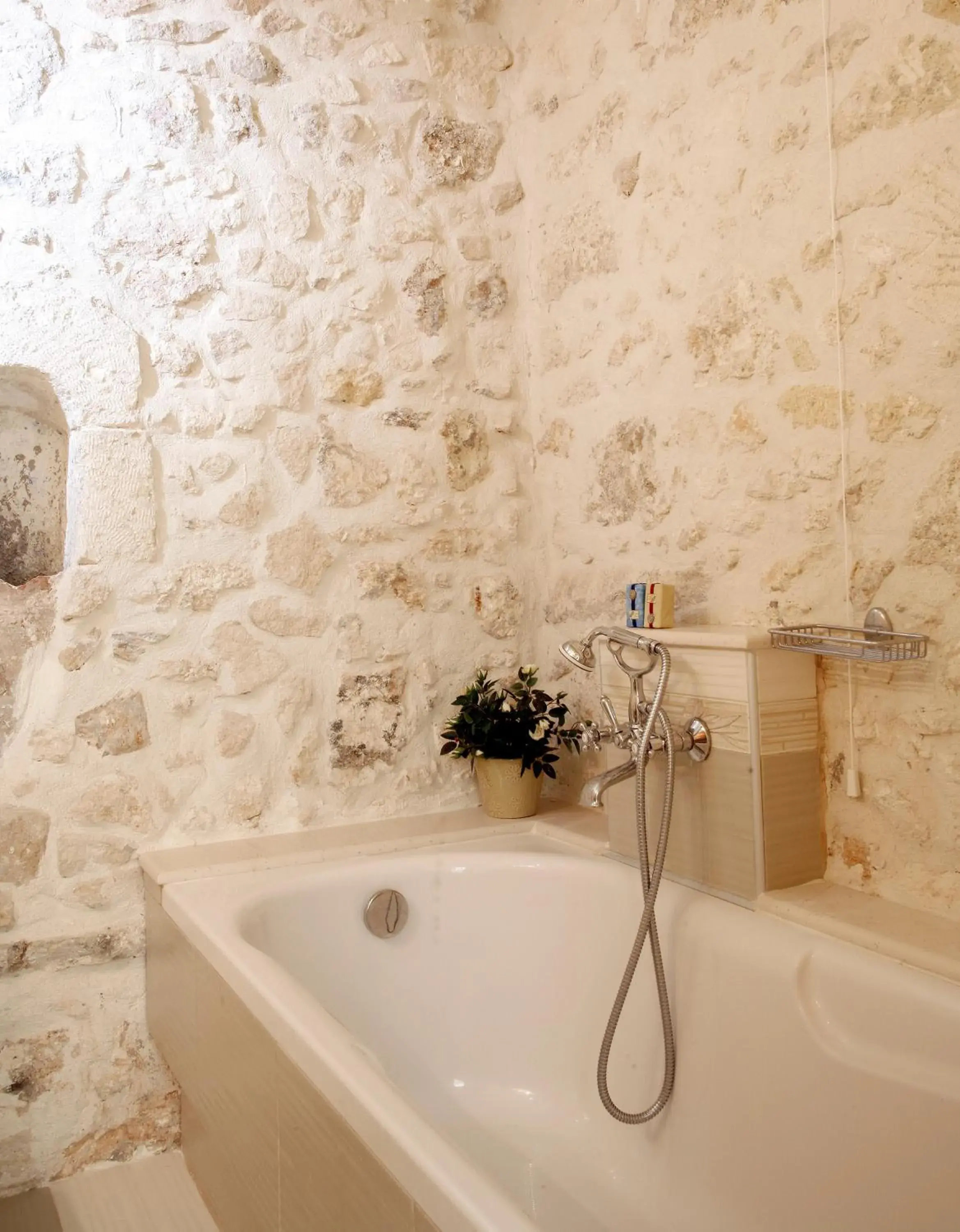 Standard Triple Room in Leo Hotel Standard Triple Room in Leo Hotel