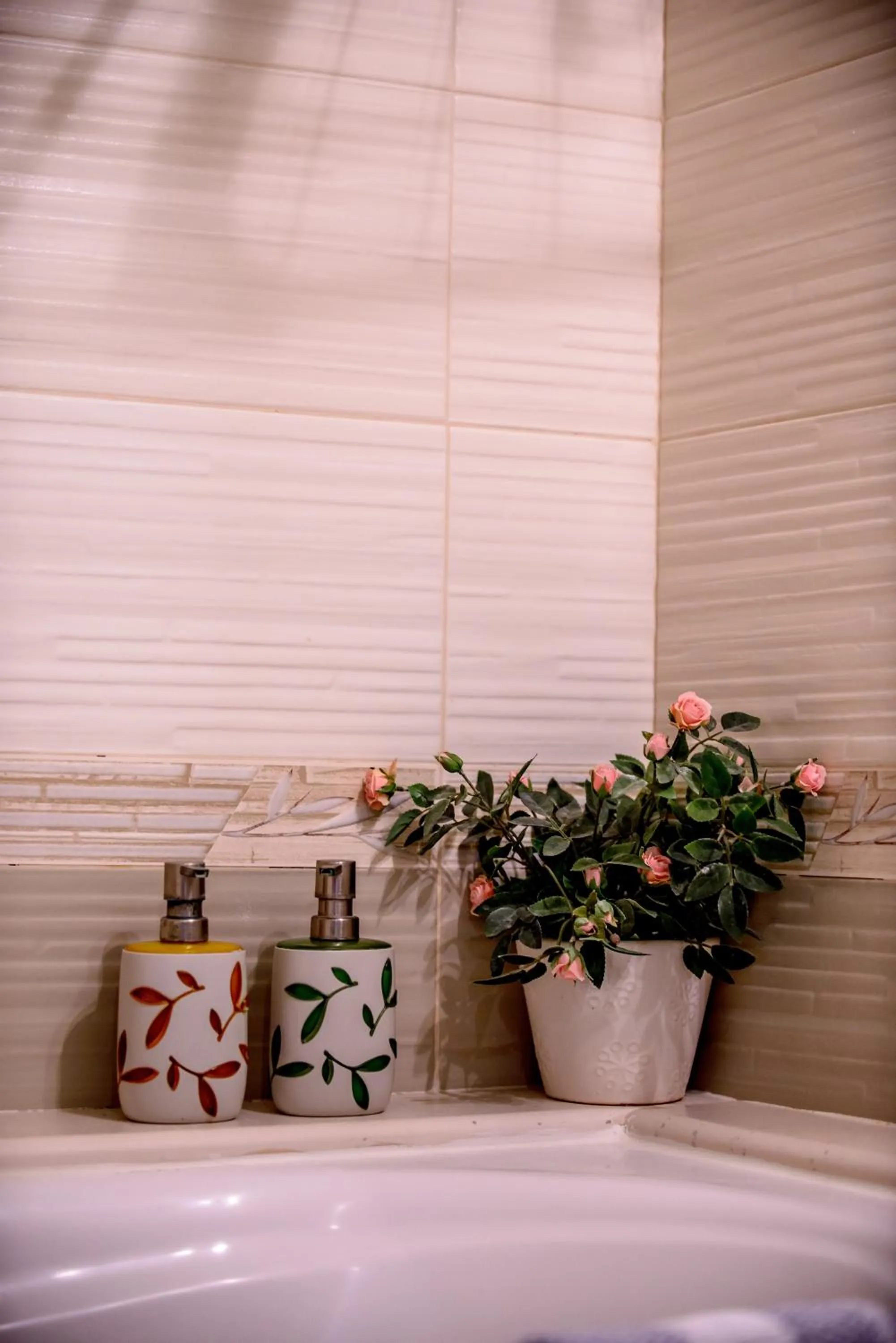 Bathroom in Leo Hotel