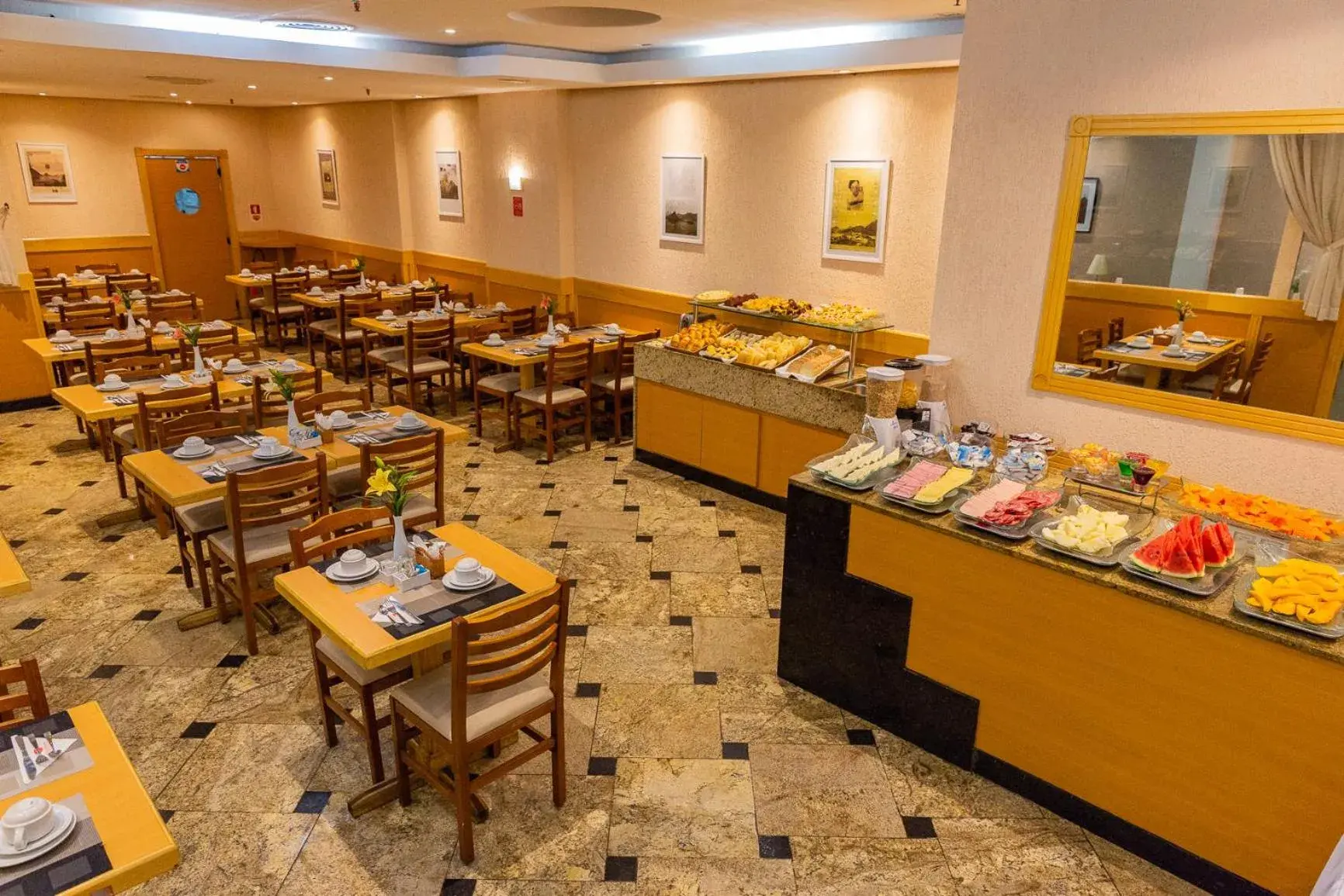 Restaurant/places to eat in Hotel Vermont Ipanema Restaurant/places to eat in Hotel Vermont Ipanema