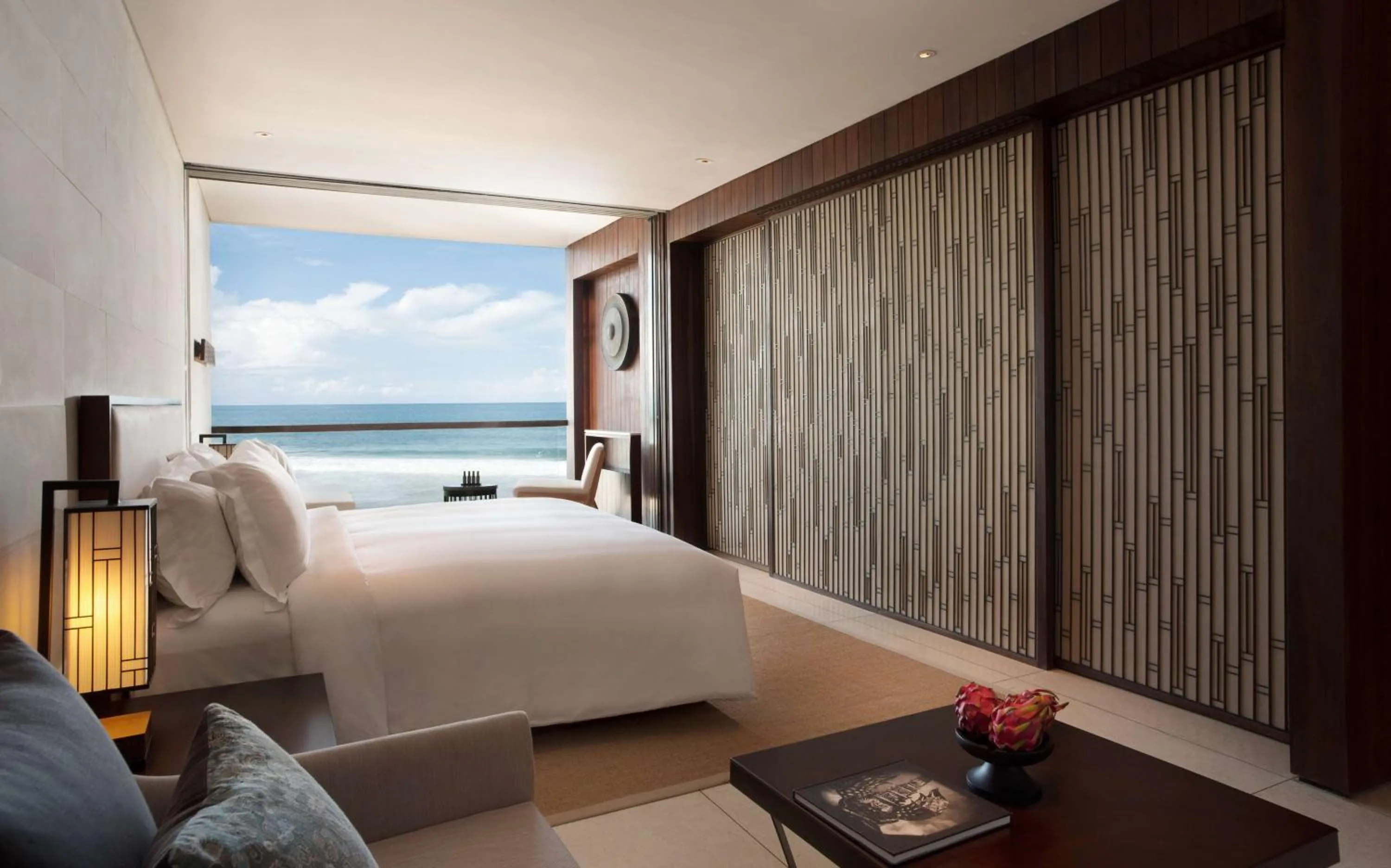 Photo of the whole room, Bed in Alila Seminyak