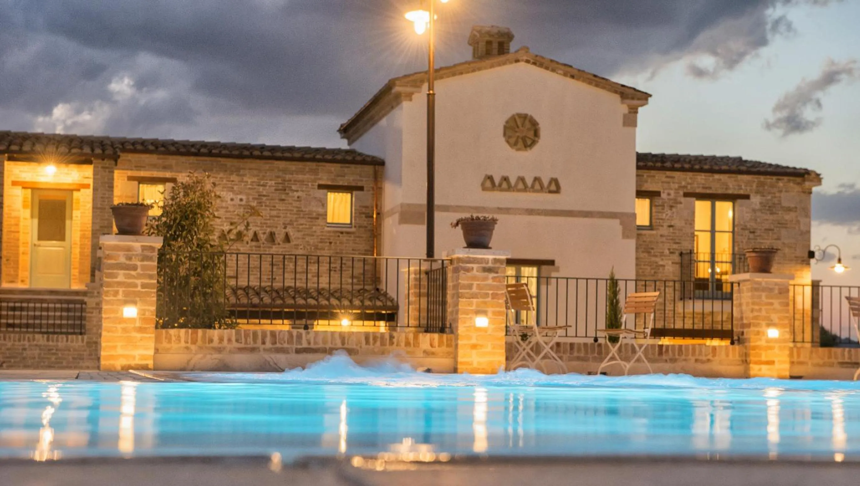 Property building in Villa Sant'Angelo