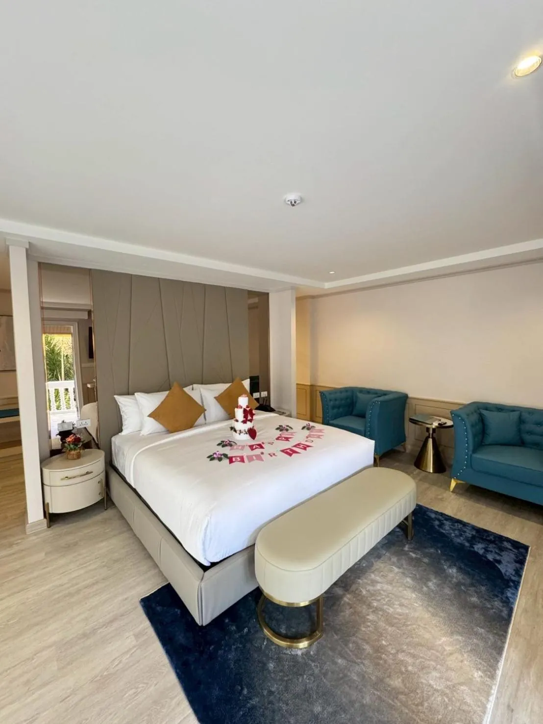 Bed in Villa Atchara