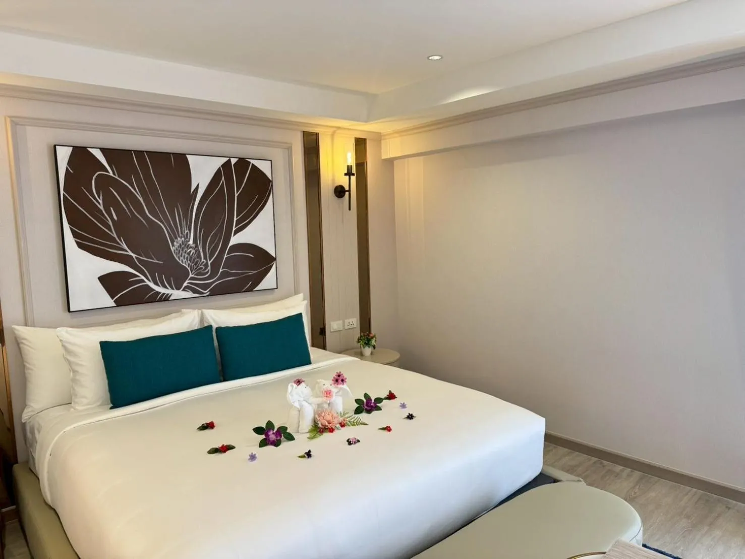 Bedroom, Bed in Villa Atchara