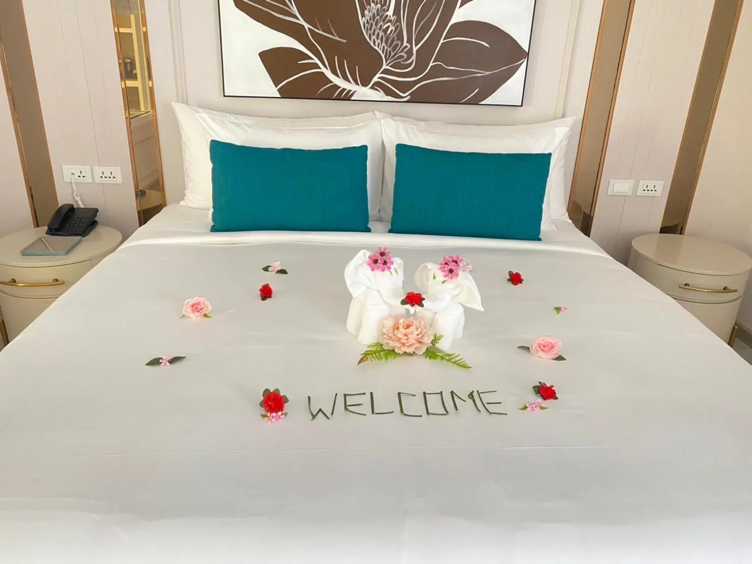 View (from property/room), Bed in Villa Atchara