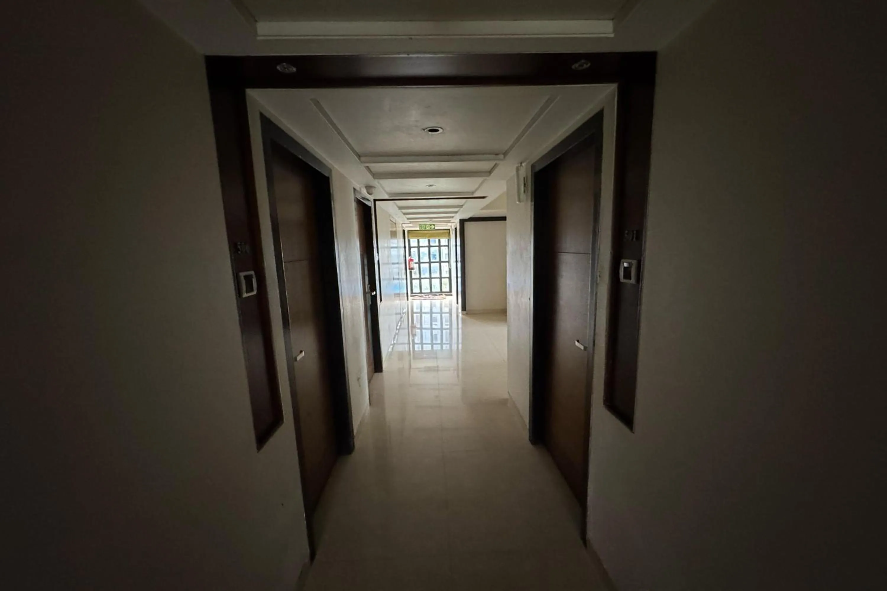 Area and facilities in Hotel Dwaraka Residency