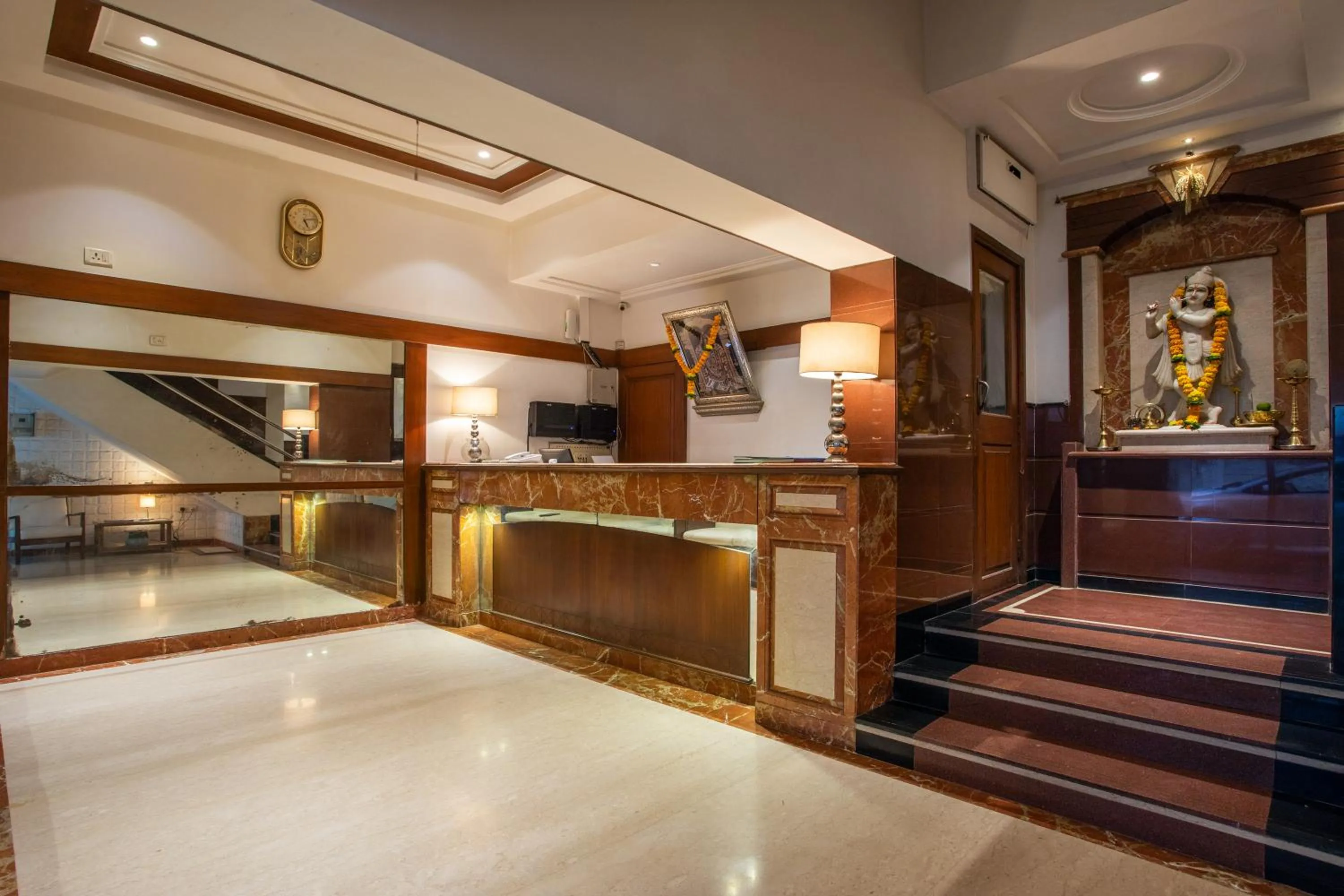 Lobby or reception in Hotel Dwaraka Residency